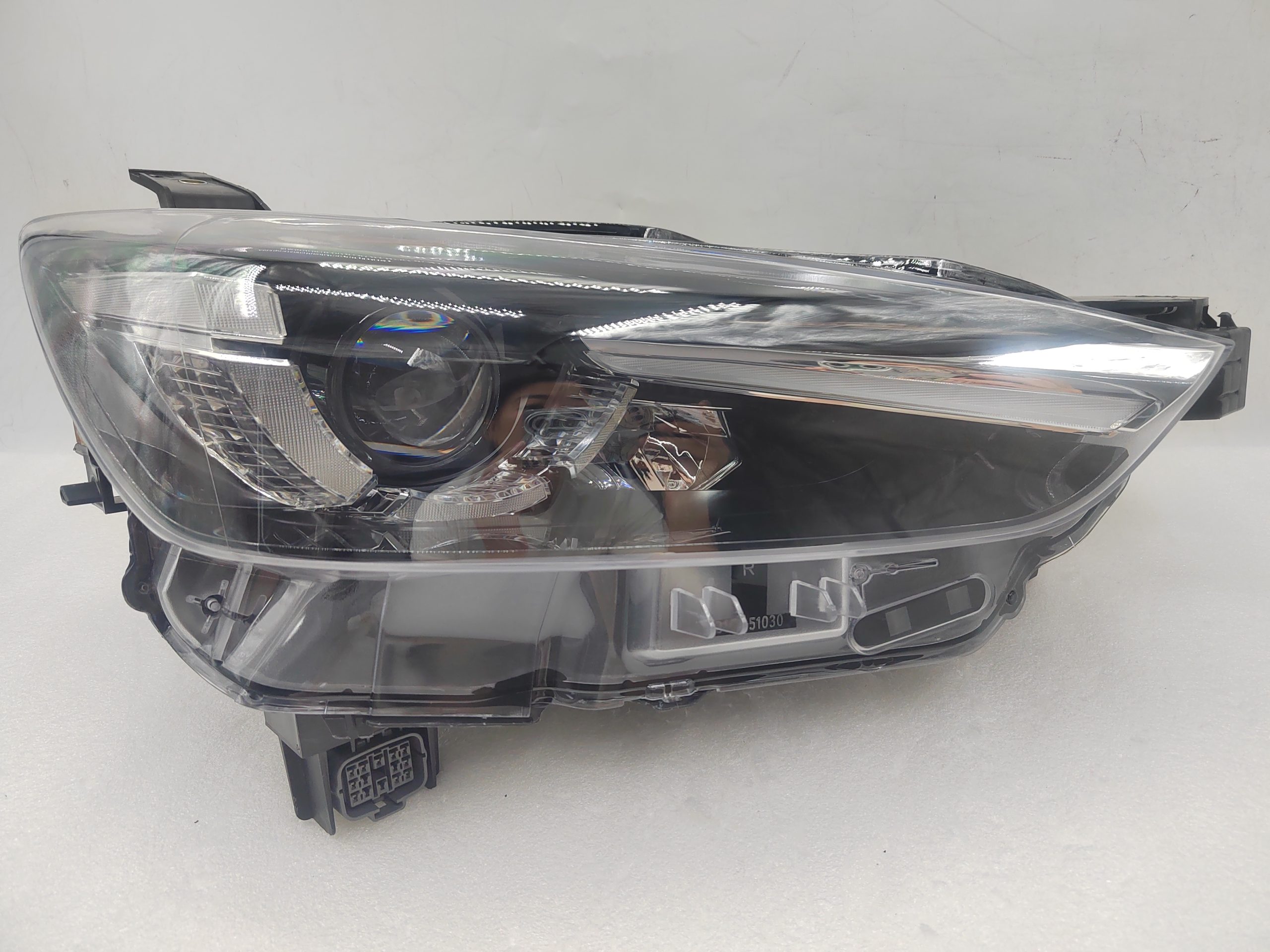 MAZDA CX-3 2016-2018 LED R.H.S HEADLIGHT ASSEMBLY