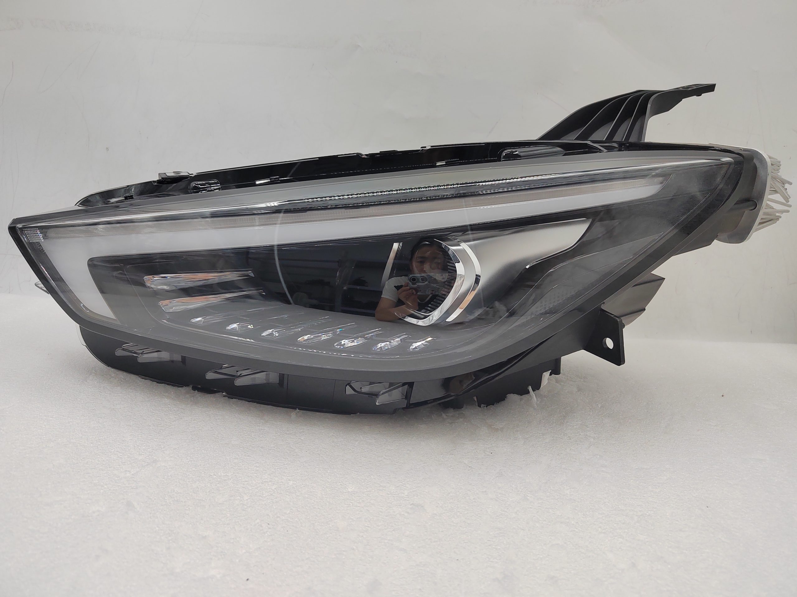 MG ZST 2021-2023 LED L.H.S HEADLIGHT ASSEMBLY