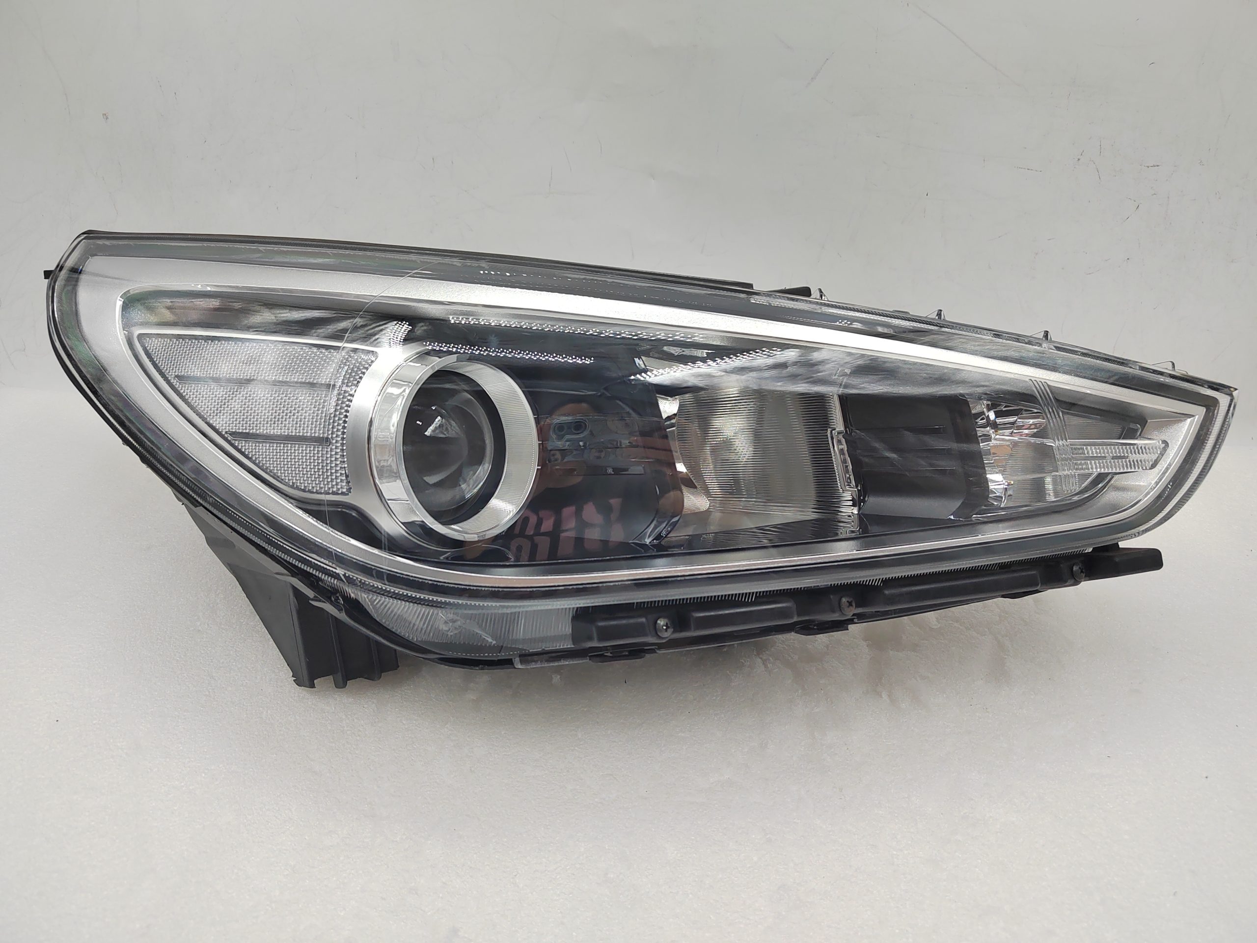 HYUNDAI I30 GO 2017-2019 HALOGEN R.H.S HEADLIGHT ASSEMBLY