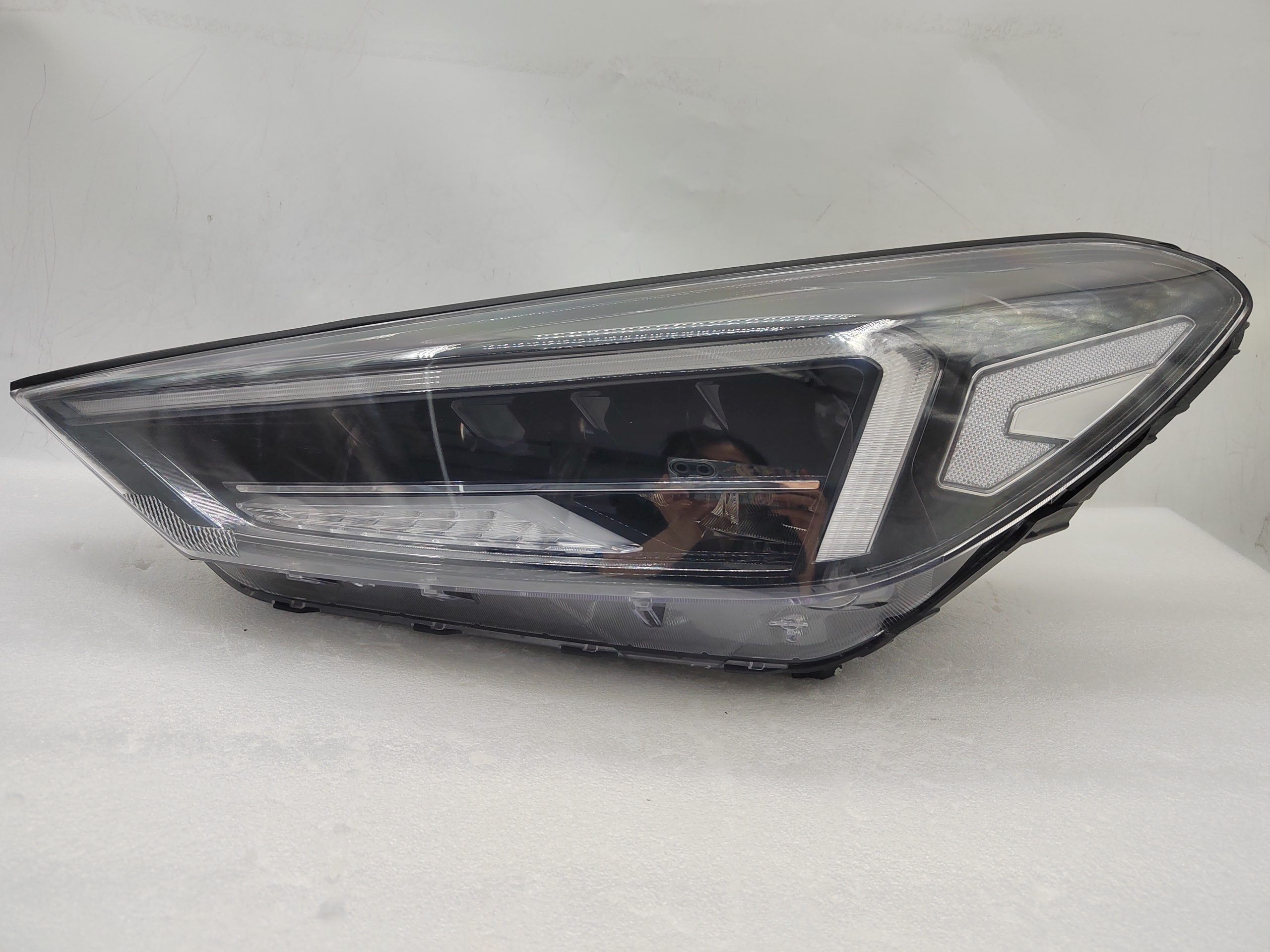 HYUNDAI TUCSON III 2018-2020 LED L.H.S HEADLIGHT ASSEMBLY