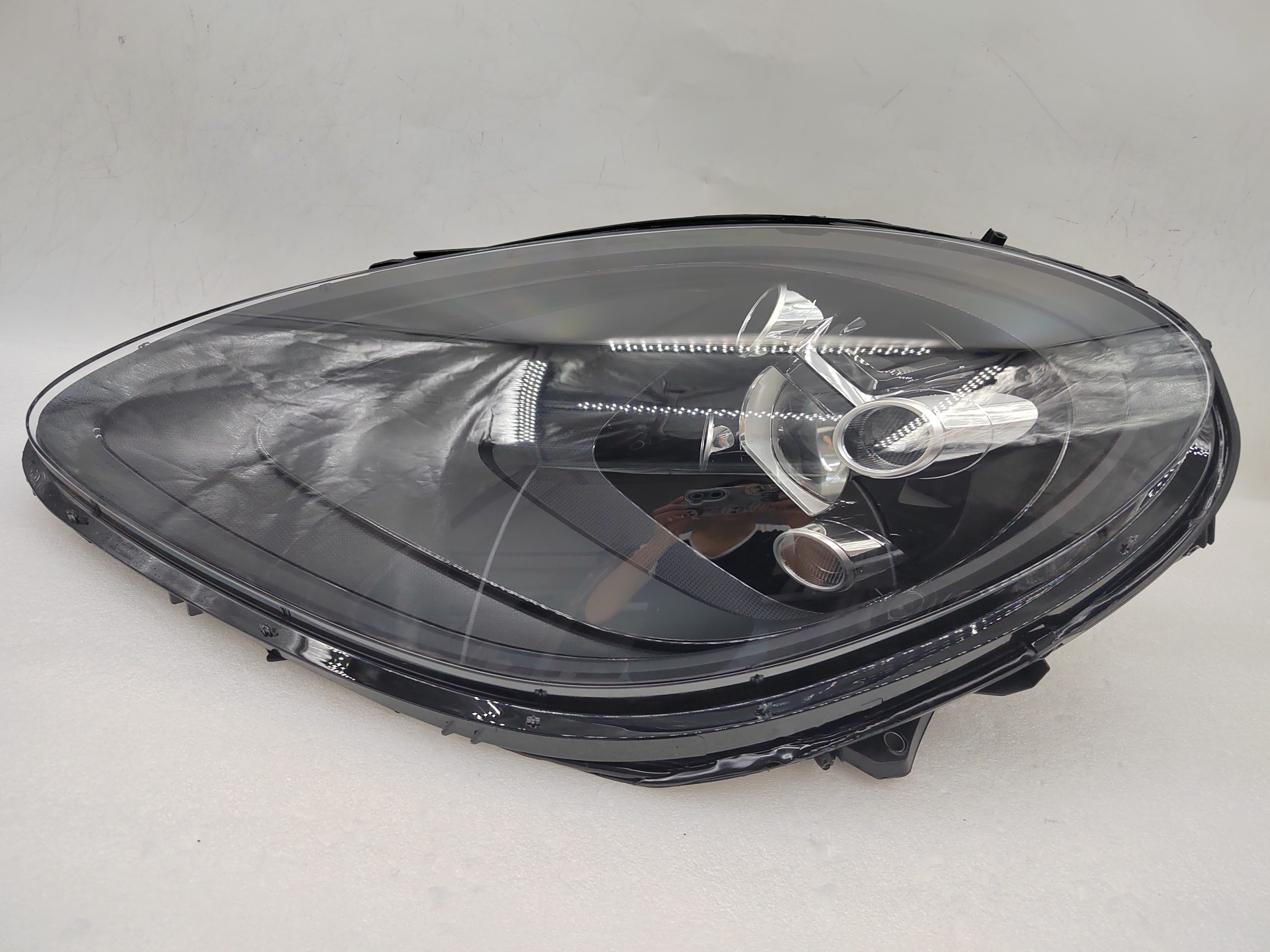 PORSCHE MACAN 2014-2017 LED L.H.S HEADLIGHT ASSEMBLY