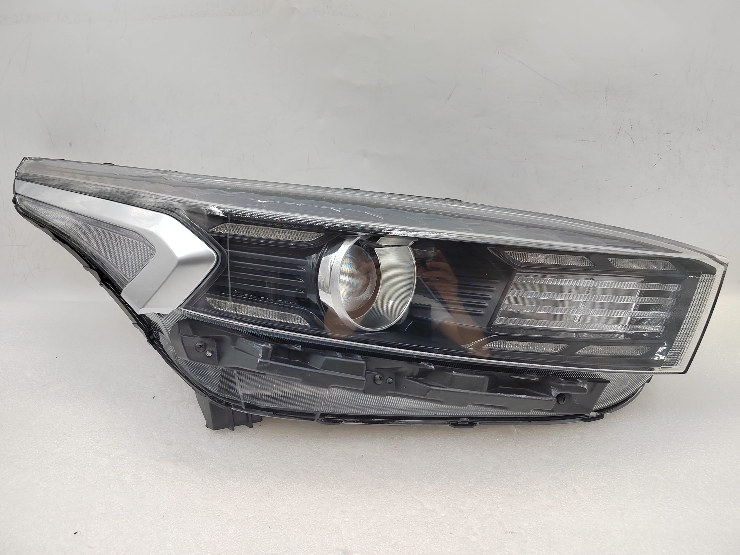 KIA CERATO 2021-2023 HALOGEN R.H.S HEADLIGHT ASSEMBLY