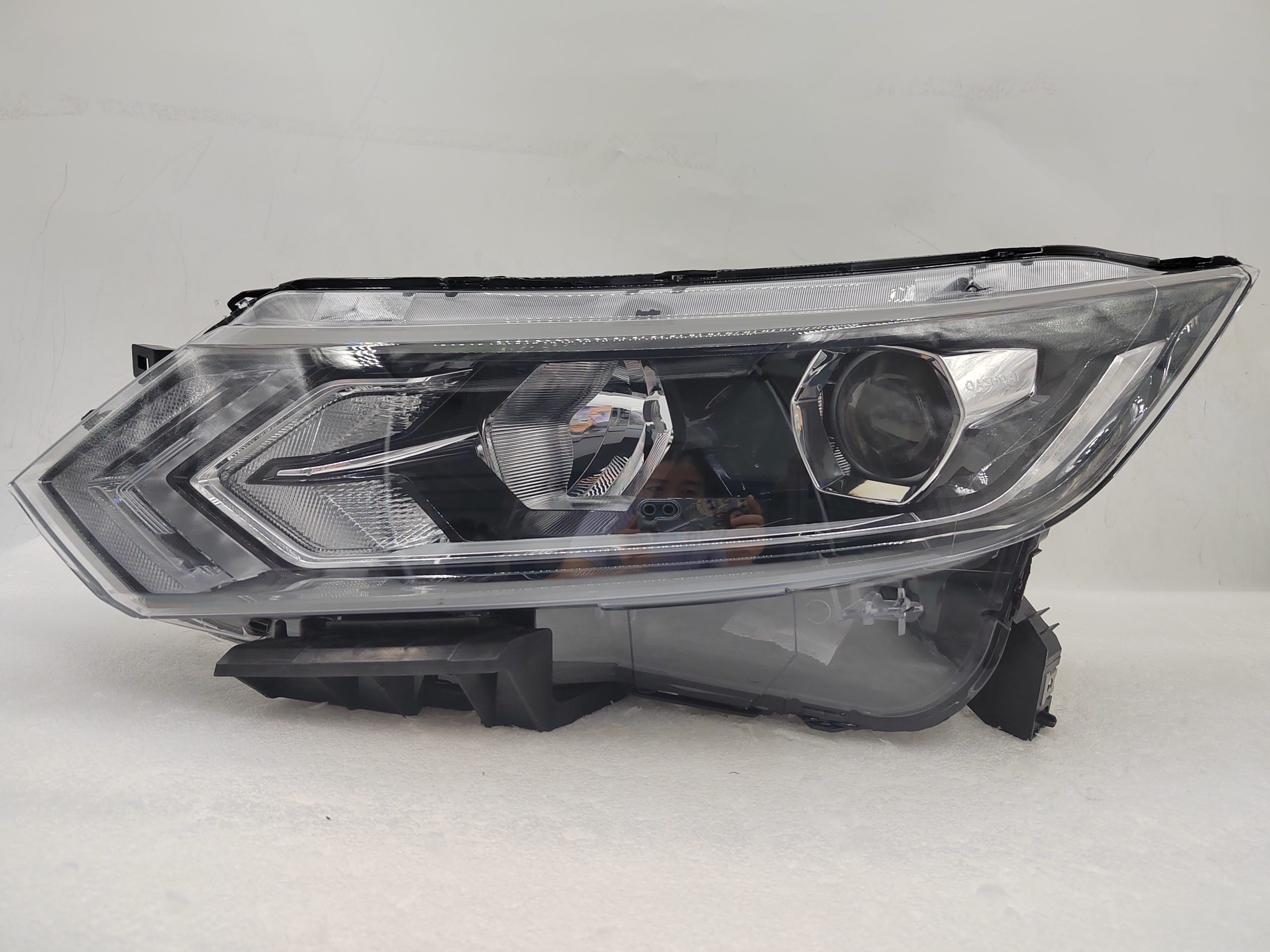 NISSAN QASHQAI J11 2017-2020 HALOGEN L.H.S HEADLIGHT ASSEMBLY