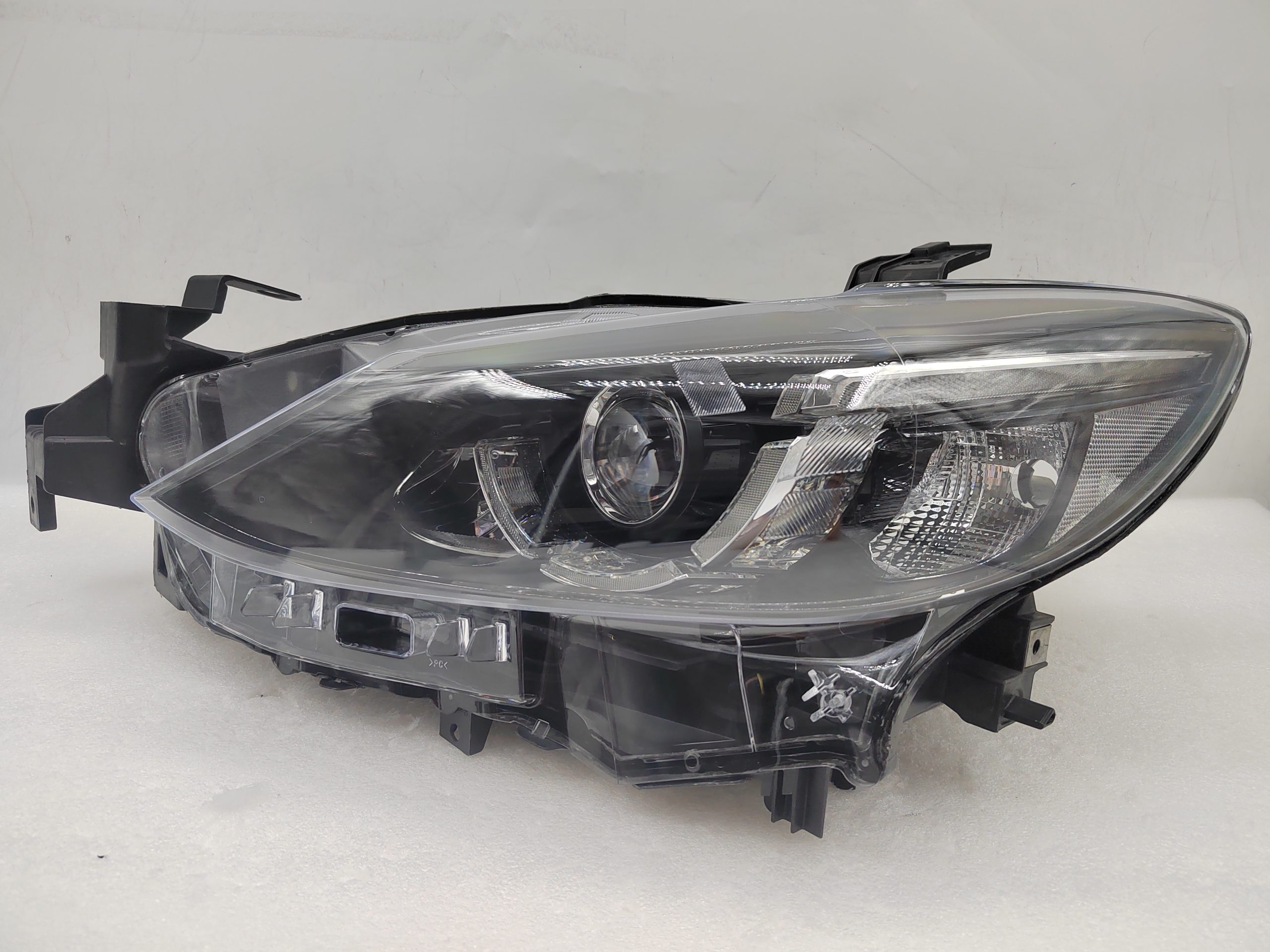 MAZDA 6 2015-2017 LED L.H.S HEADLIGHT ASSEMBLY