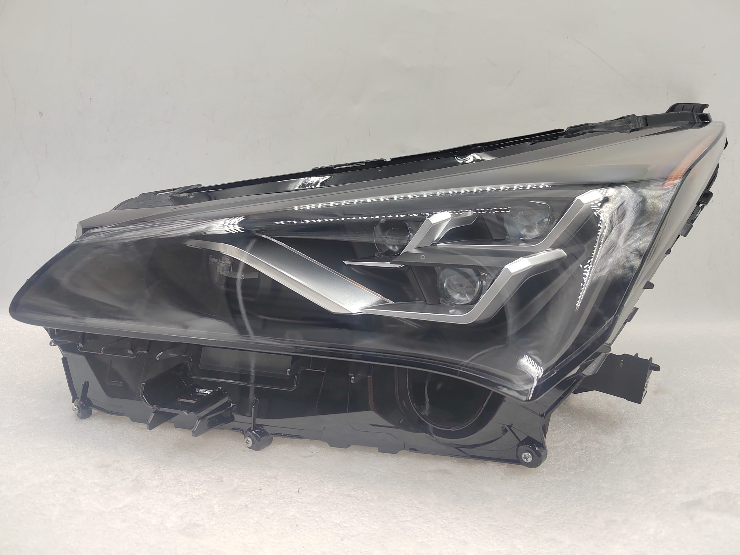 LEXUS NX 300H 2018-2021 LED L.H.S HEADLIGHT ASSEMBLY