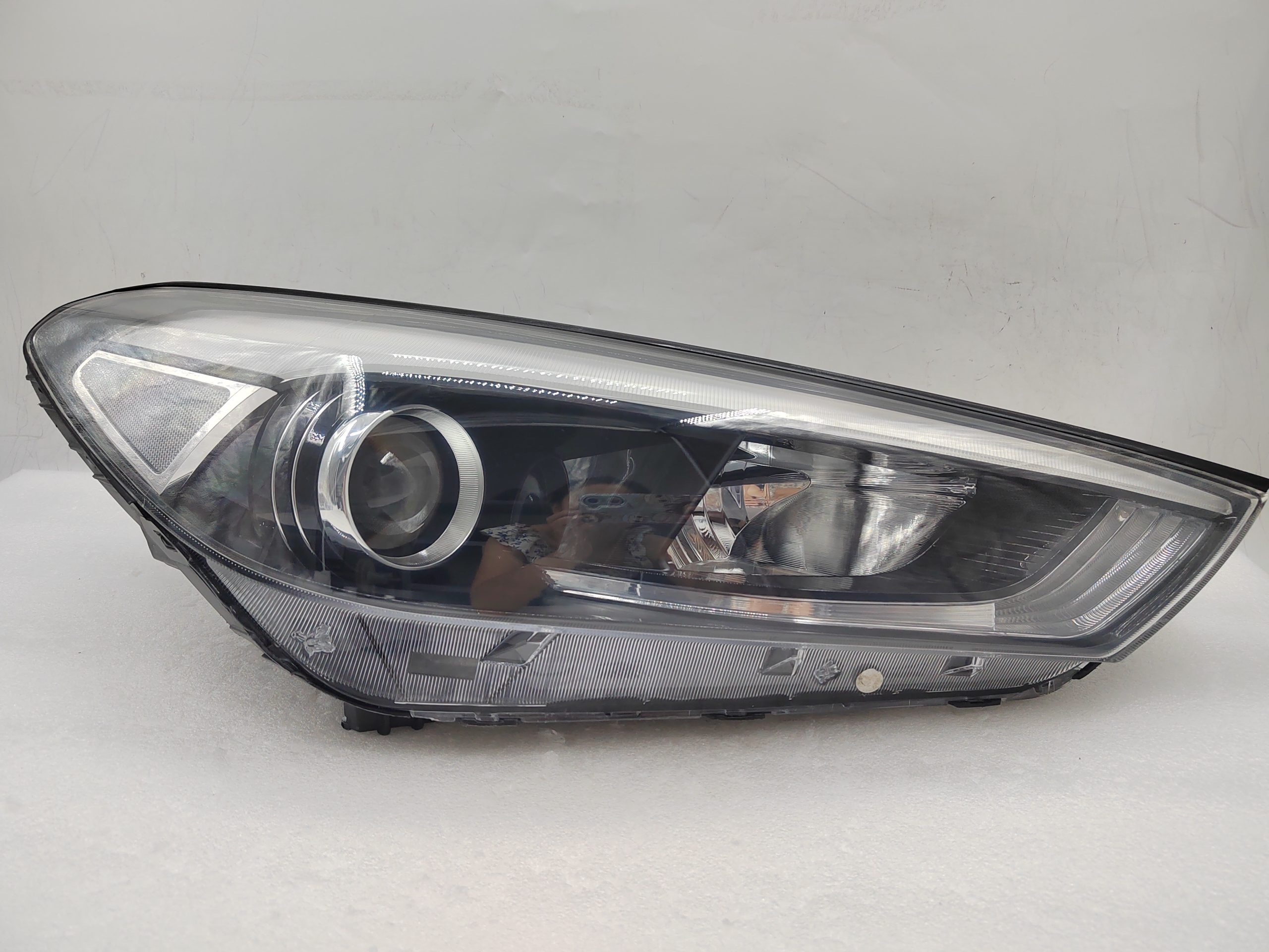 HYUNDAI TUCSON XG 2015-2017 HALOGEN R.H.S HEADLIGHT ASSEMBLY
