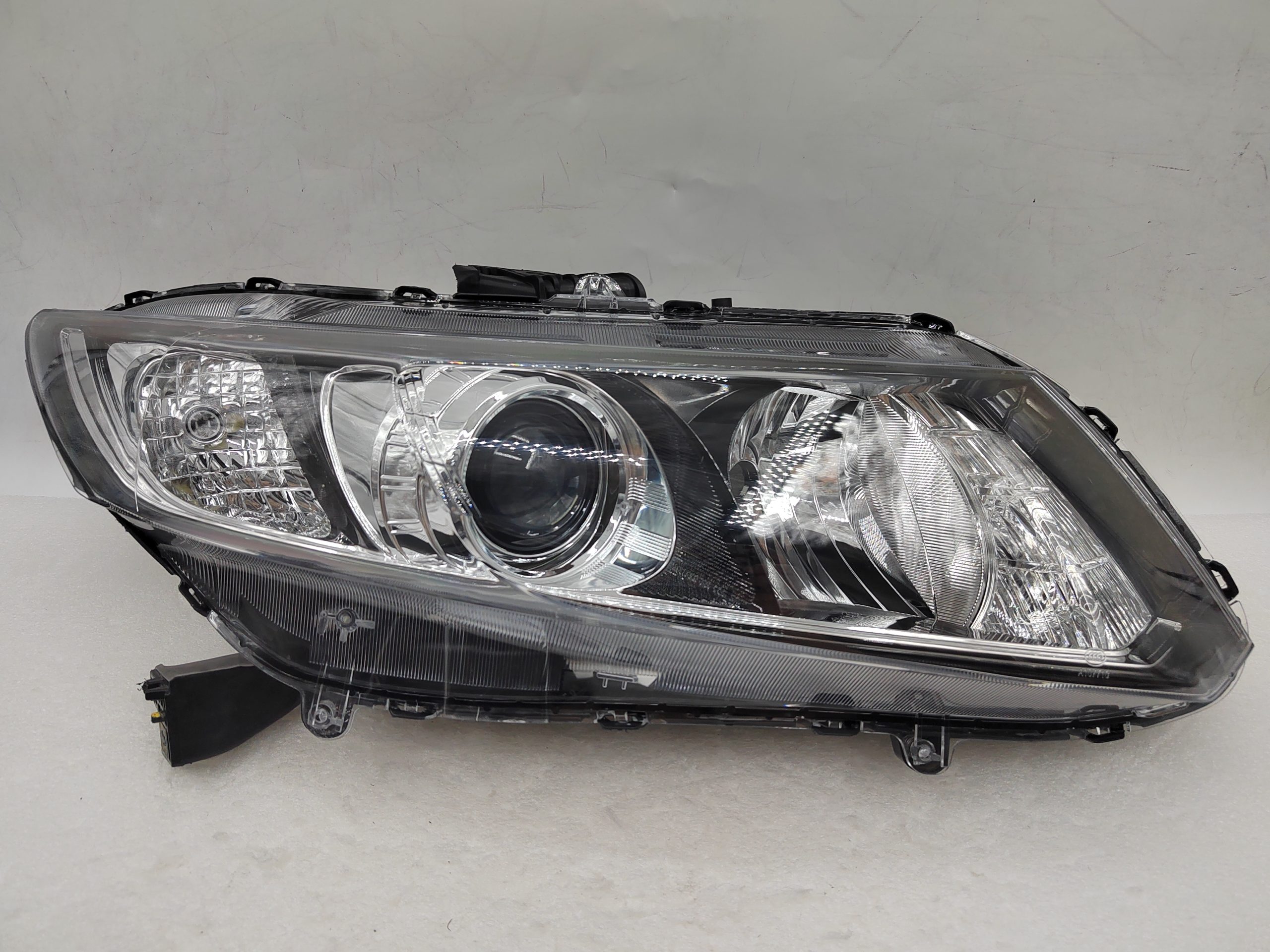 HONDA CIVIC 9 VTI-LX 2012-2015 HALOGEN R.H.S HEADLIGHT ASSEMBLY
