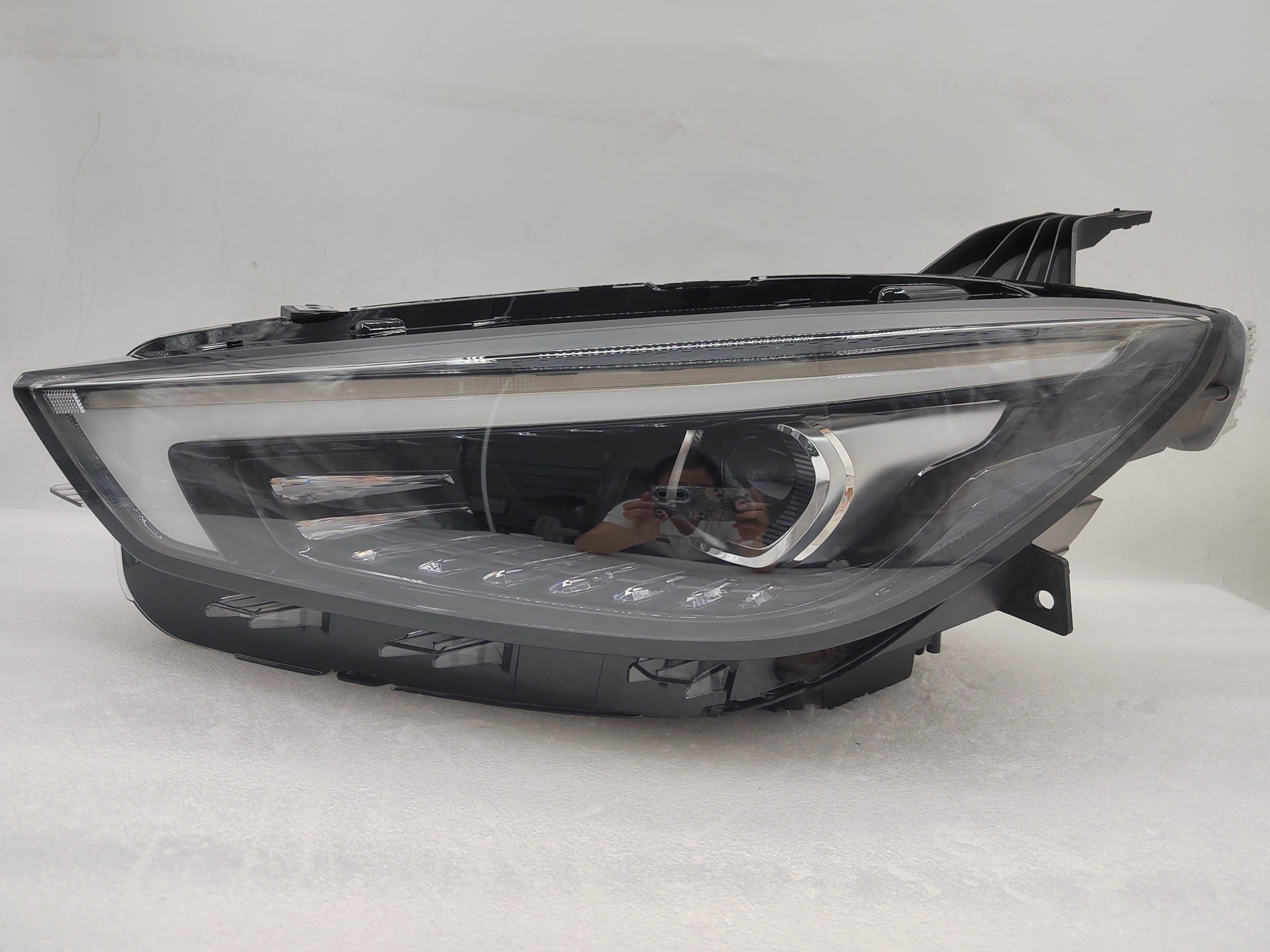 MG ZST 2021-2023 LED L.H.S HEADLIGHT ASSEMBLY