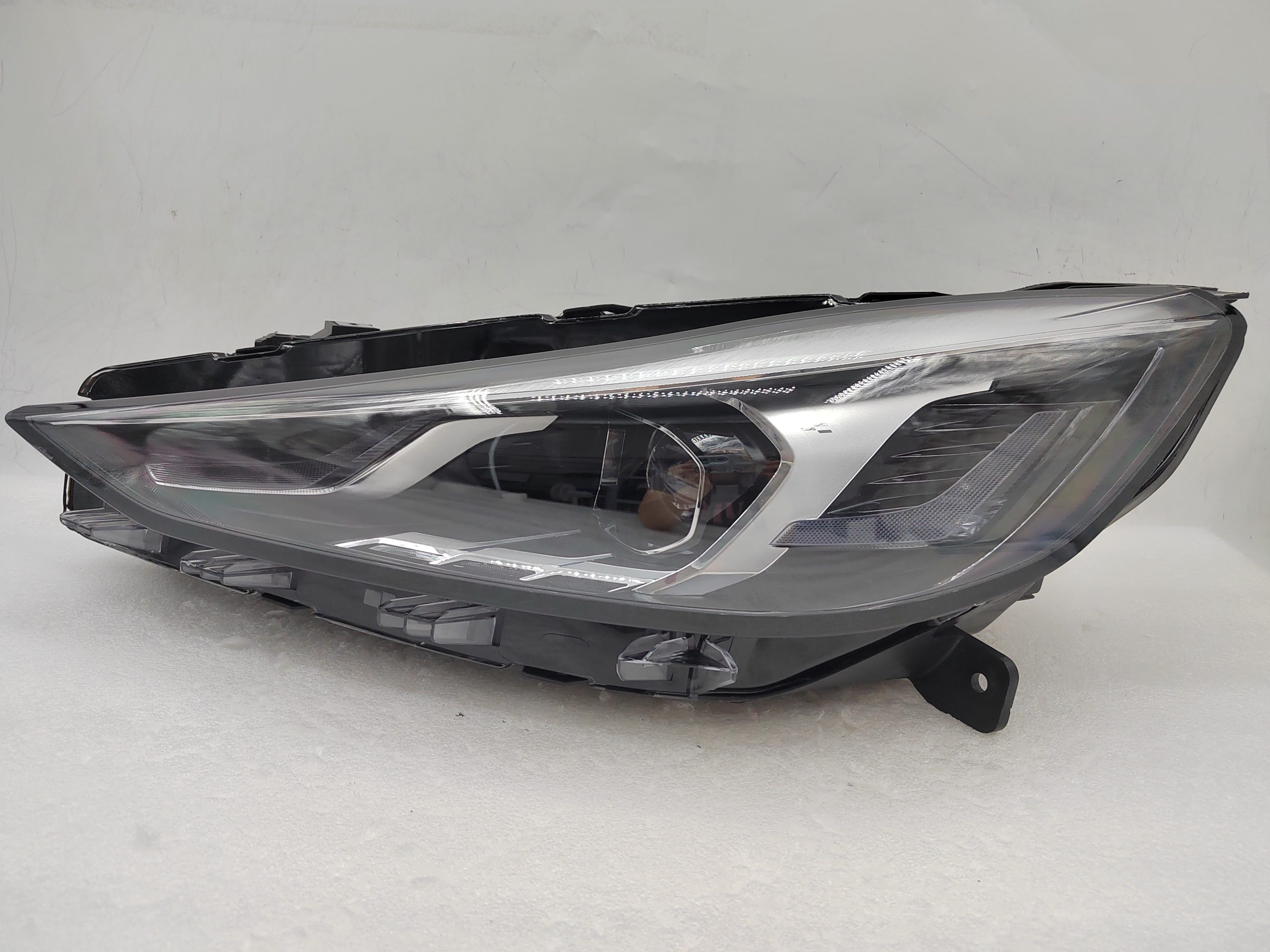 MG 5 GT 2023-2024 LED L.H.S HEADLIGHT ASSEMBLY