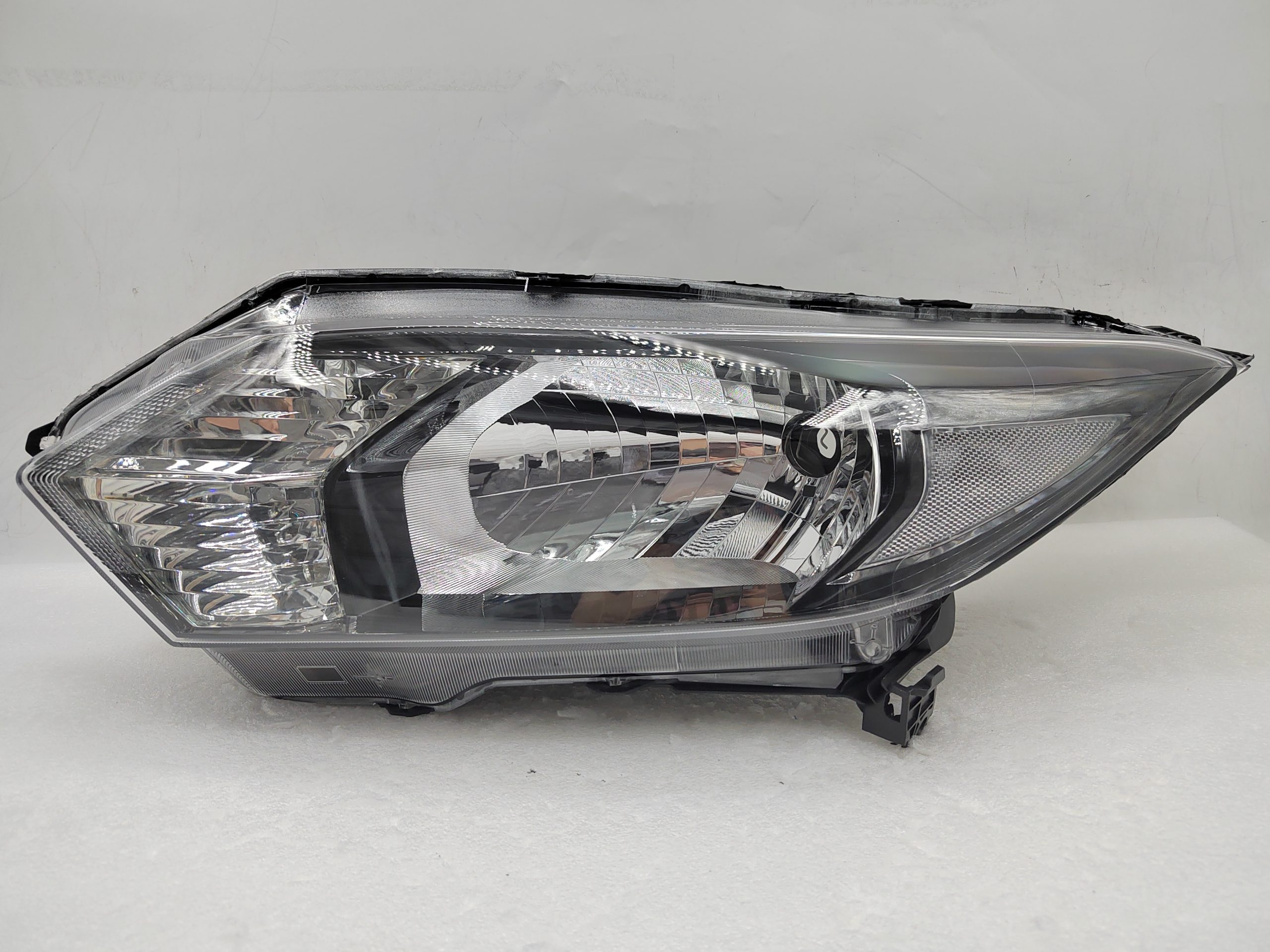 HONDA HR-V 2015-2018 HALOGEN L.H.S HEADLIGHT ASSEMBLY