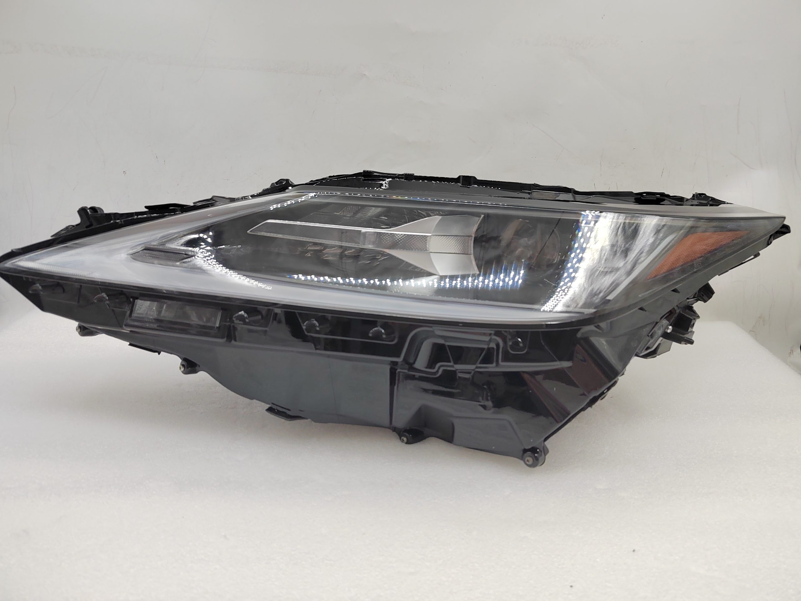 LEXUS RX 350 2020-2022 LED L.H.S HEADLIGHT ASSEMBLY