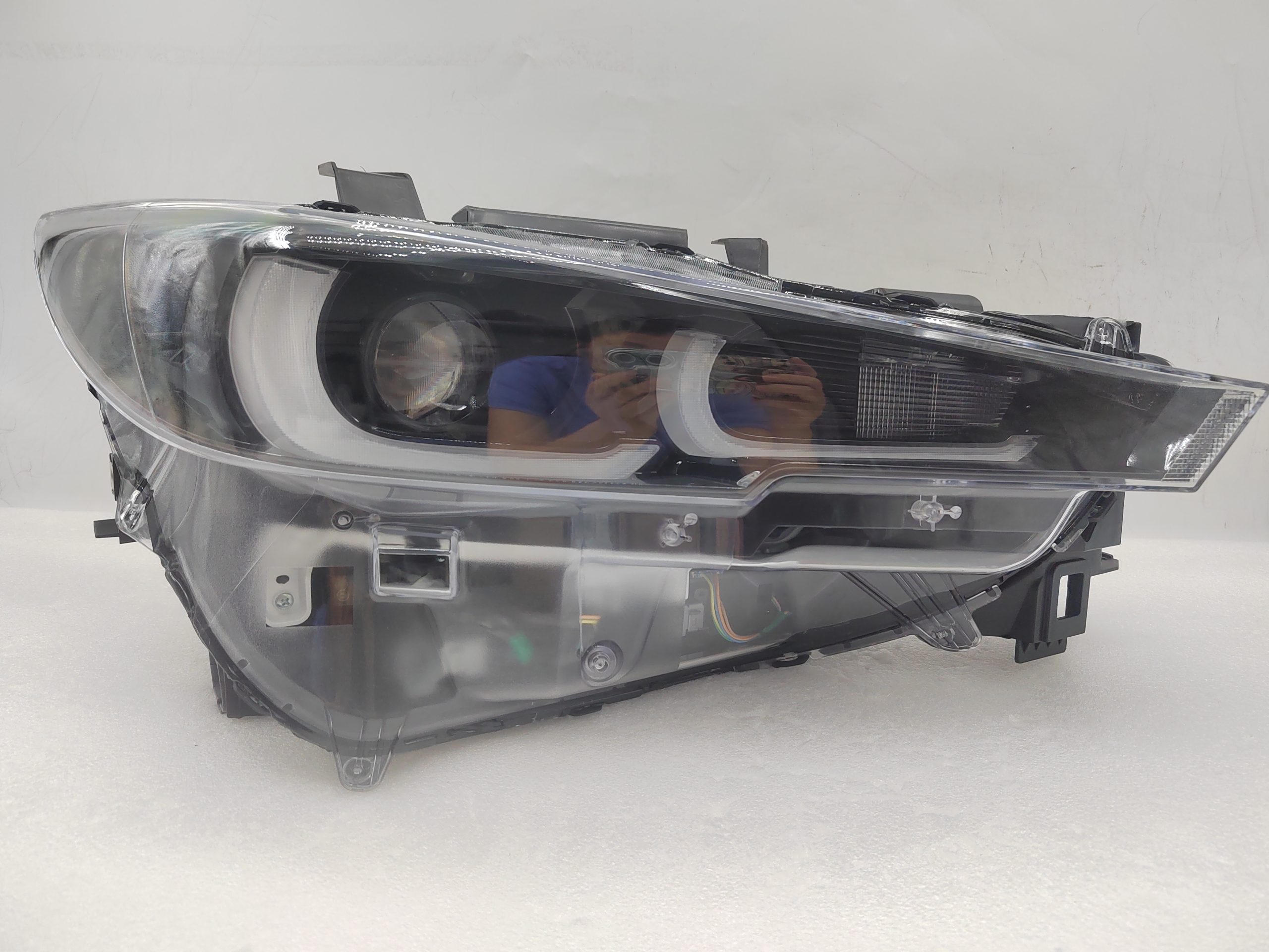 MAZDA CX-5 2022-2024 LED R.H.S HEADLIGHT ASSEMBLY