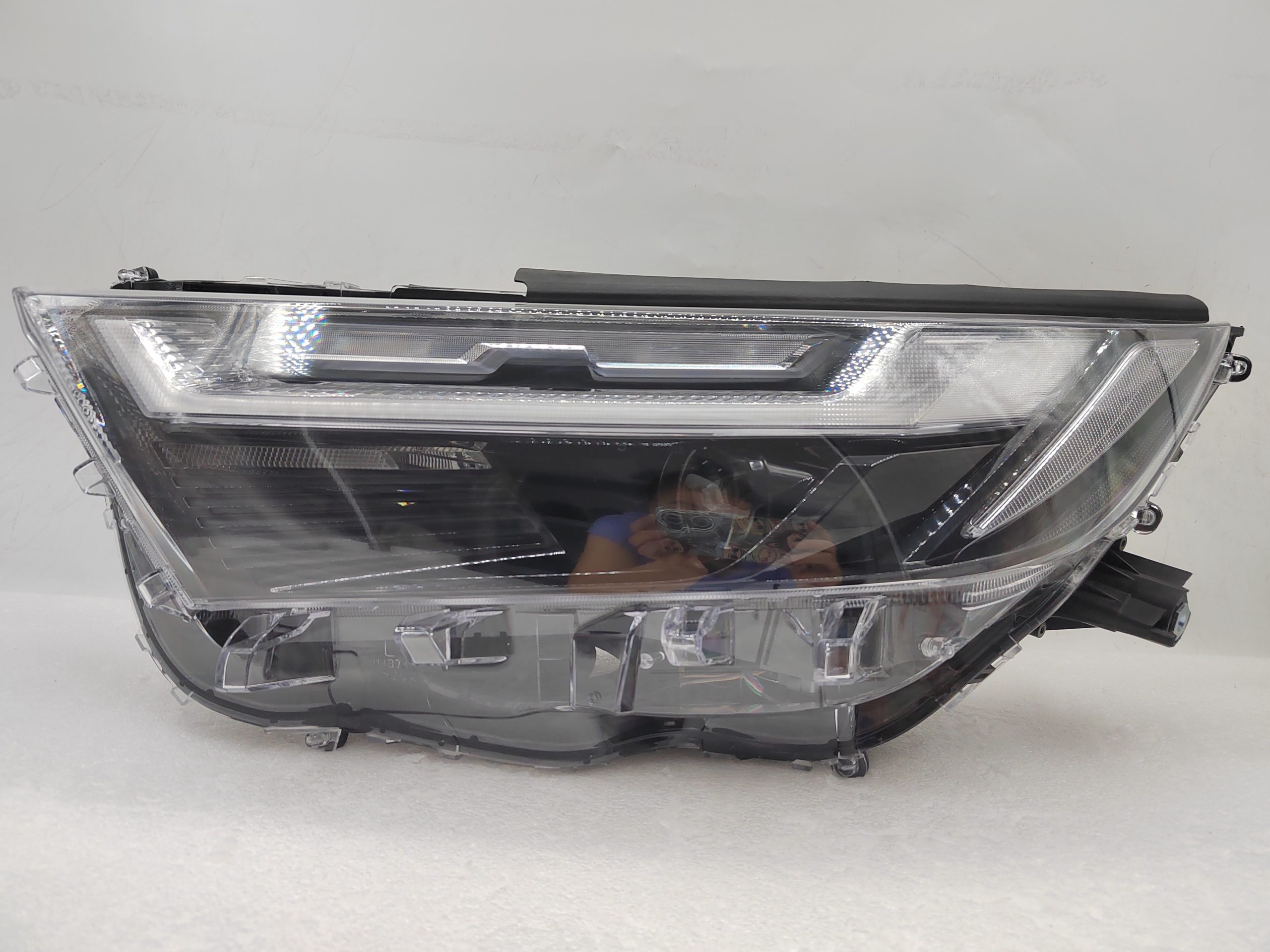 TOYOTA RAV4 2022-2023 LED L.H.S HEADLIGHT ASSEMBLY