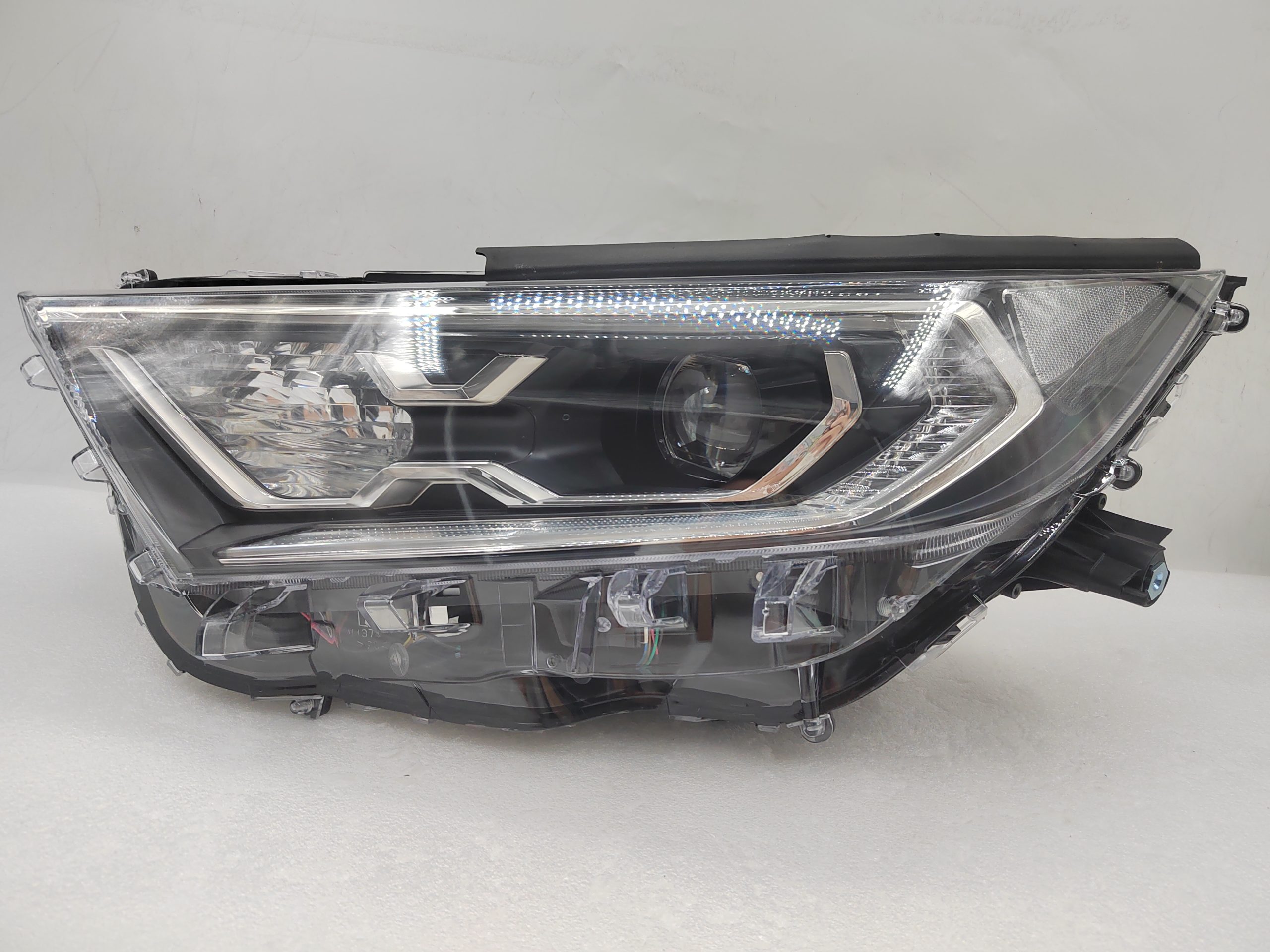 TOYOTA RAV4 V XA50 2019-2021 LED L.H.S HEADLIGHT ASSEMBLY