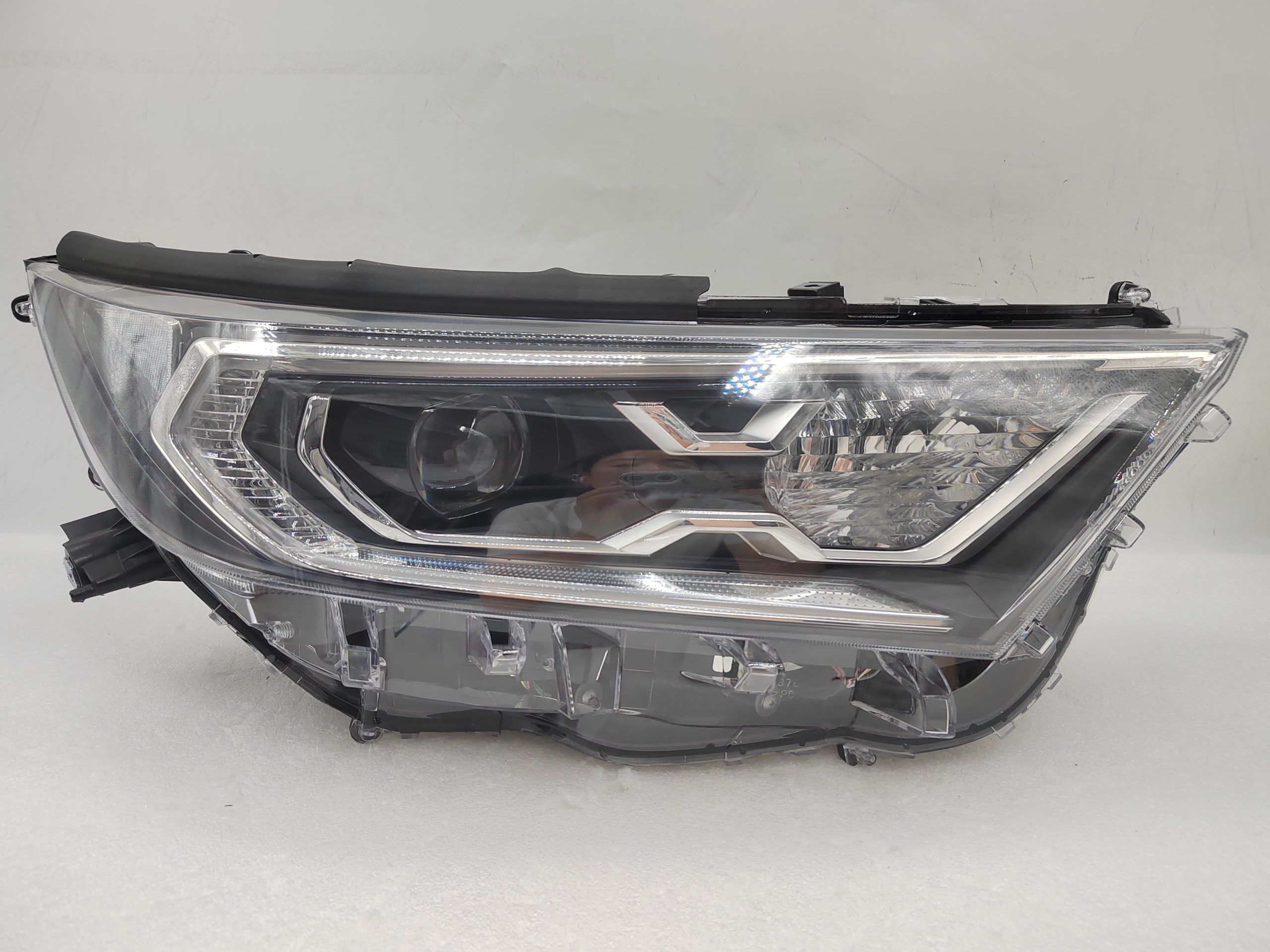 TOYOTA RAV4 V XA50 2019-2021 LED R.H.S HEADLIGHT ASSEMBLY