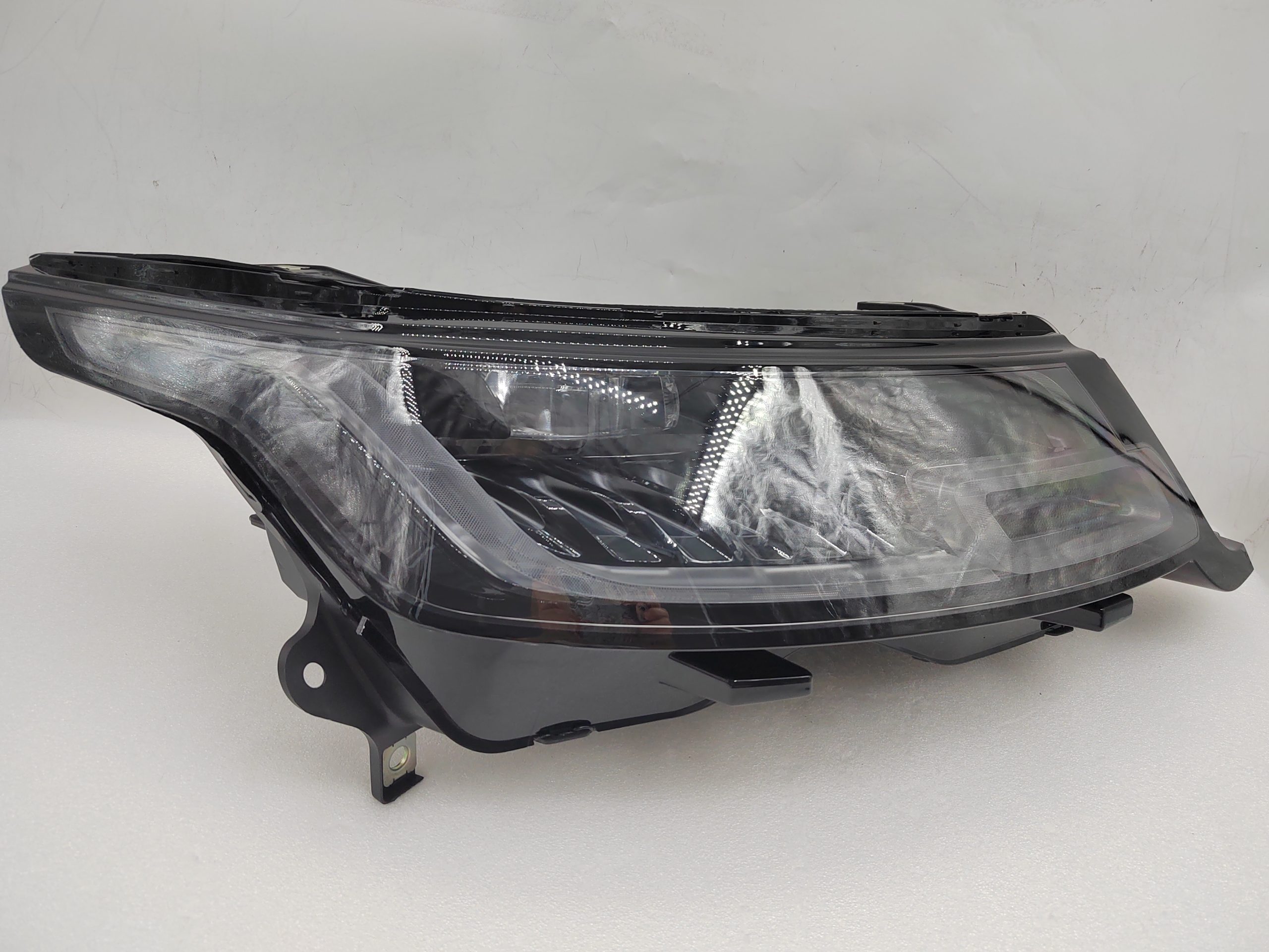 LAND ROVER RANGE ROVER SPORT 2018-2022 LED R.H.S HEADLIGHT ASSEMBLY