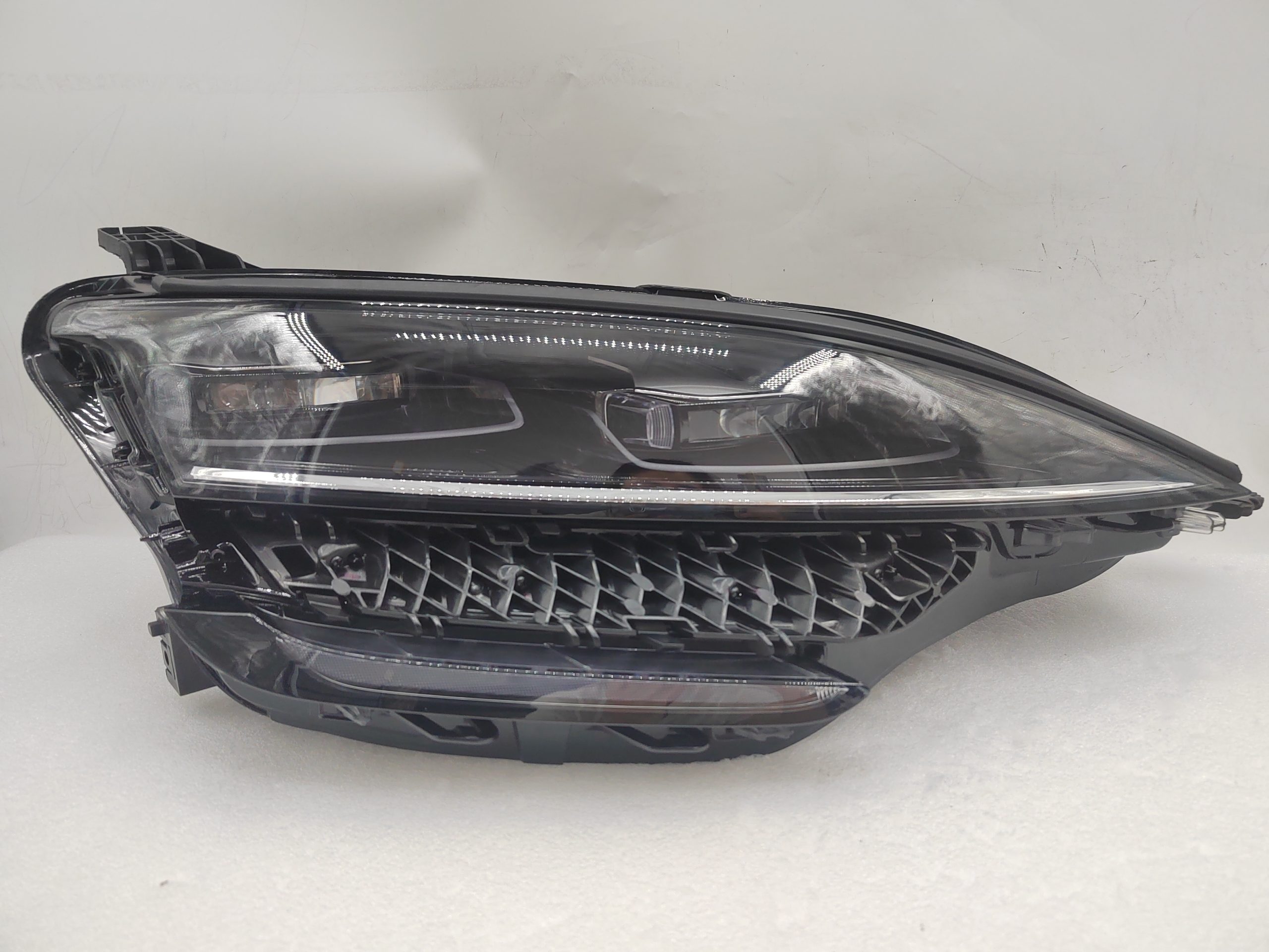 BYD SEALION 2022-2024 LED R.H.S HEADLIGHT ASSEMBLY