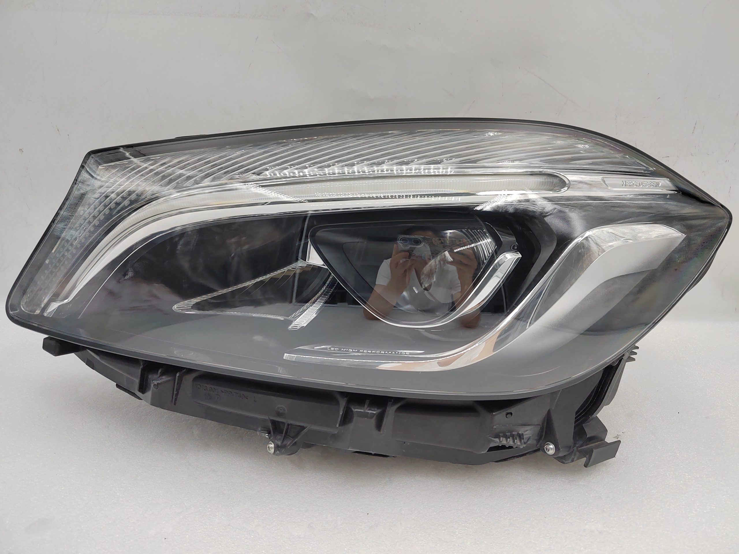 MERCEDES-BENZ A-CLASS W176 2016-2017 LED L.H.S HEADLIGHT ASSEMBLY