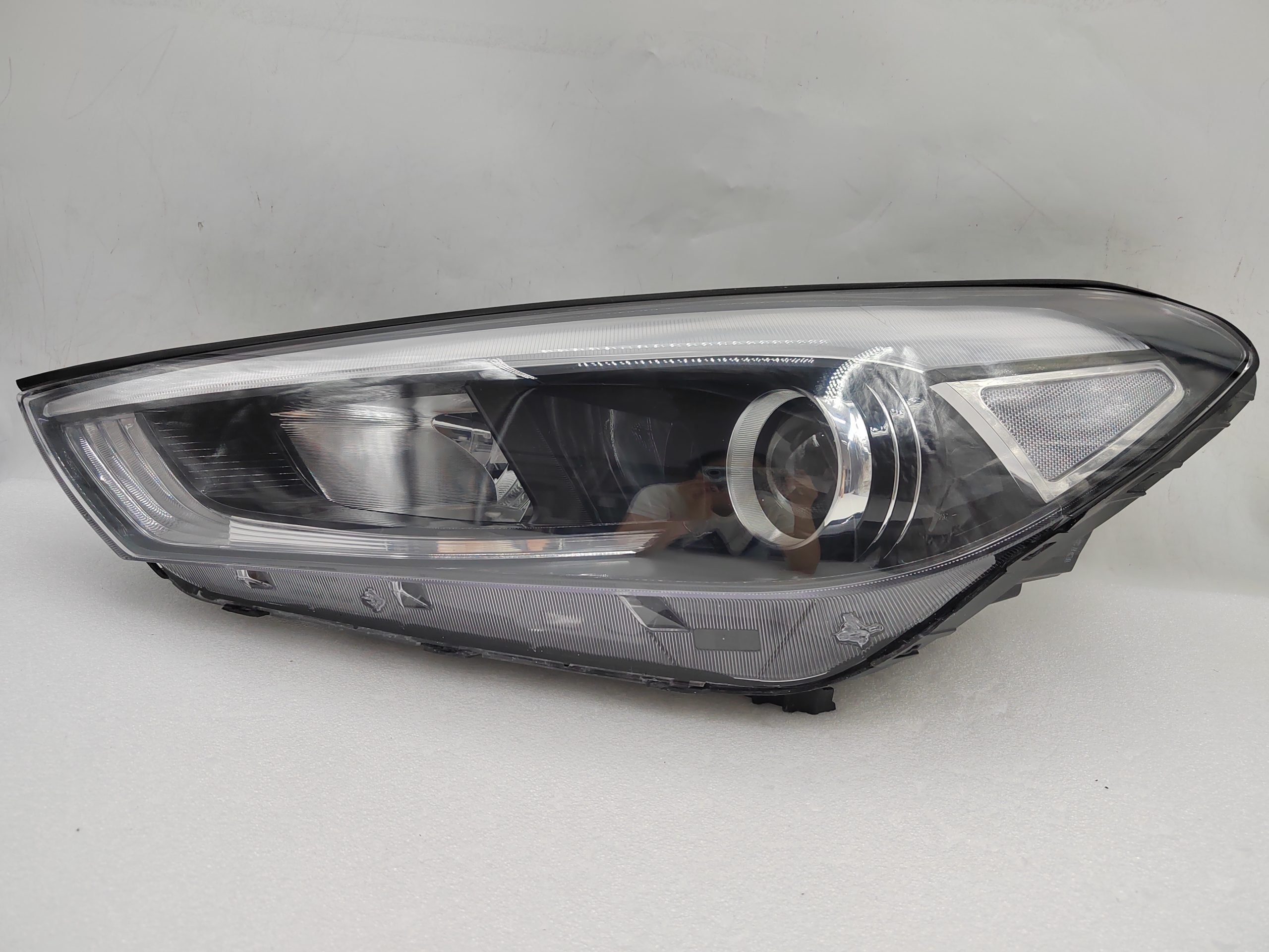 HYUNDAI TUCSON XG 2015-2017 HALOGEN L.H.S HEADLIGHT ASSEMBLY