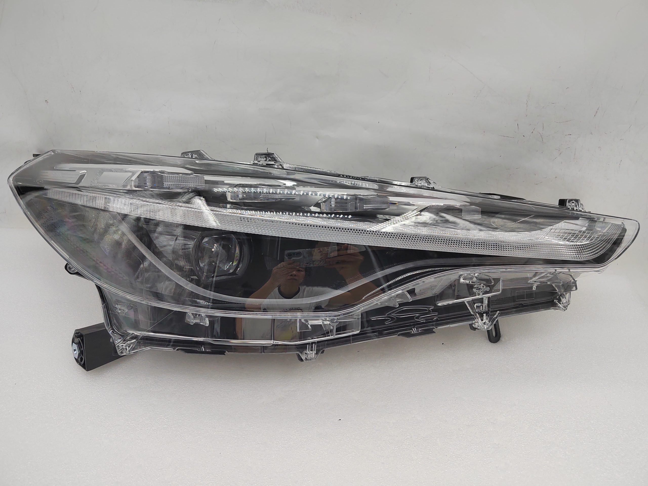 TOYOTA COROLLA CROSS 2021-2023 LED R.H.S HEADLIGHT ASSEMBLY