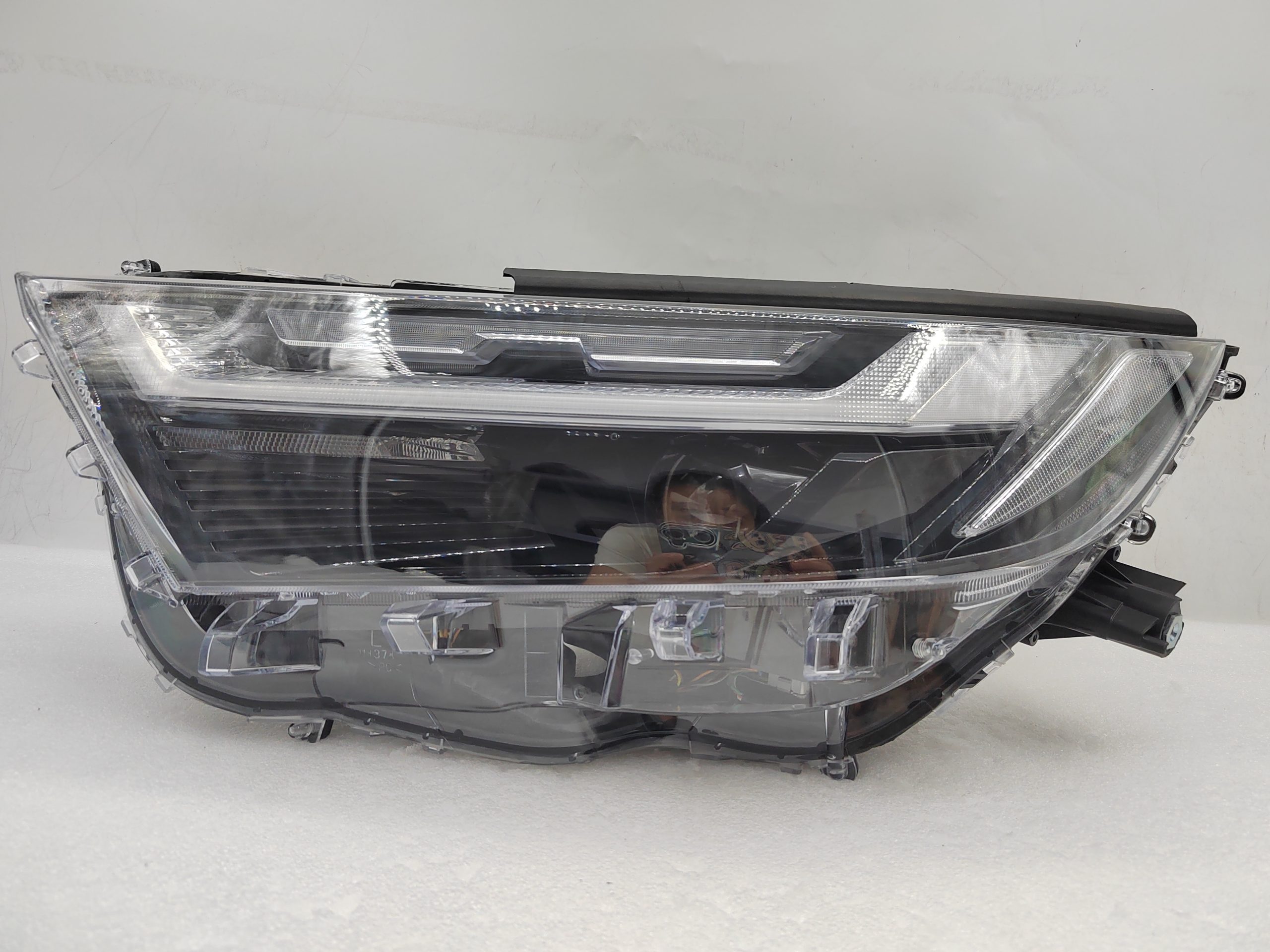 TOYOTA RAV4 2022-2023 LED L.H.S HEADLIGHT ASSEMBLY
