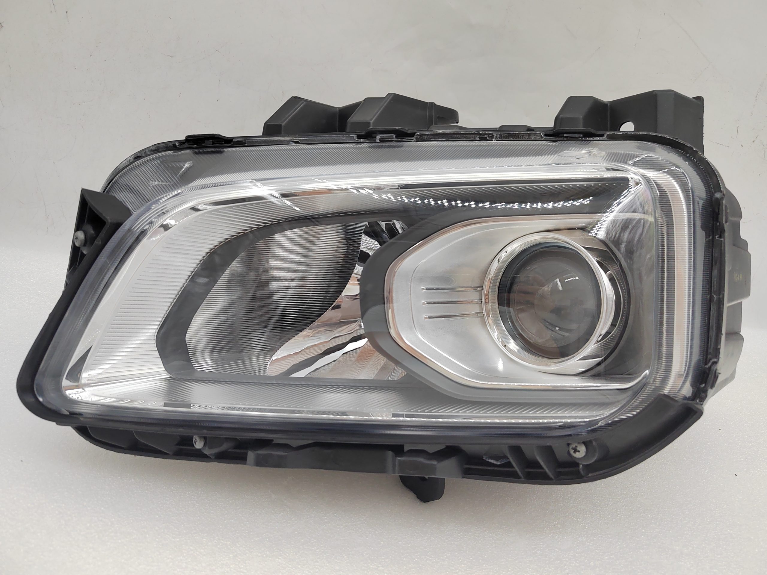 HYUNDAI KONA 2017-2020 HALOGEN L.H.S HEADLIGHT ASSEMBLY
