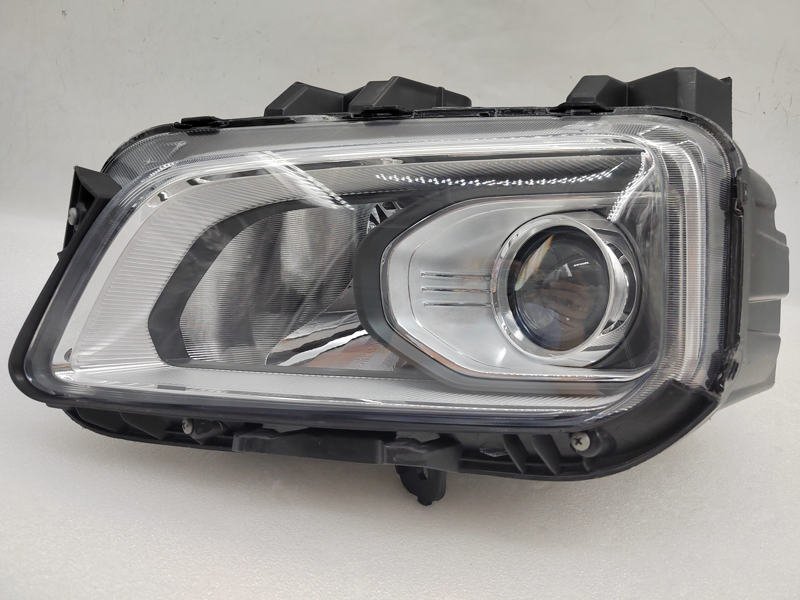 HYUNDAI KONA 2017-2020 HALOGEN L.H.S HEADLIGHT ASSEMBLY