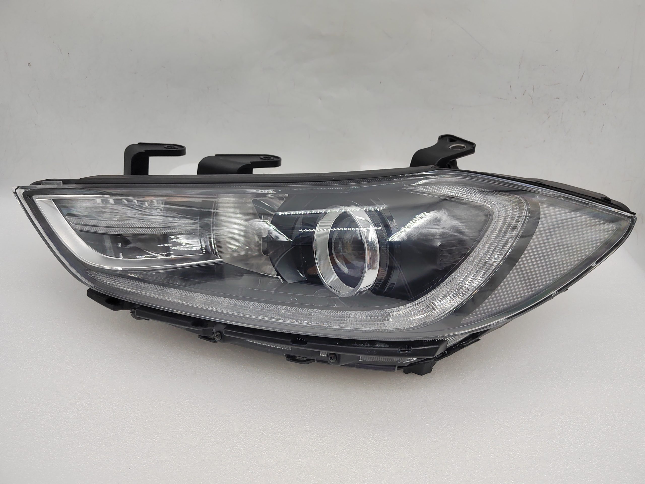 HYUNDAI ELANTRA AD 2017-2018 HALOGEN L.H.S HEADLIGHT ASSEMBLY
