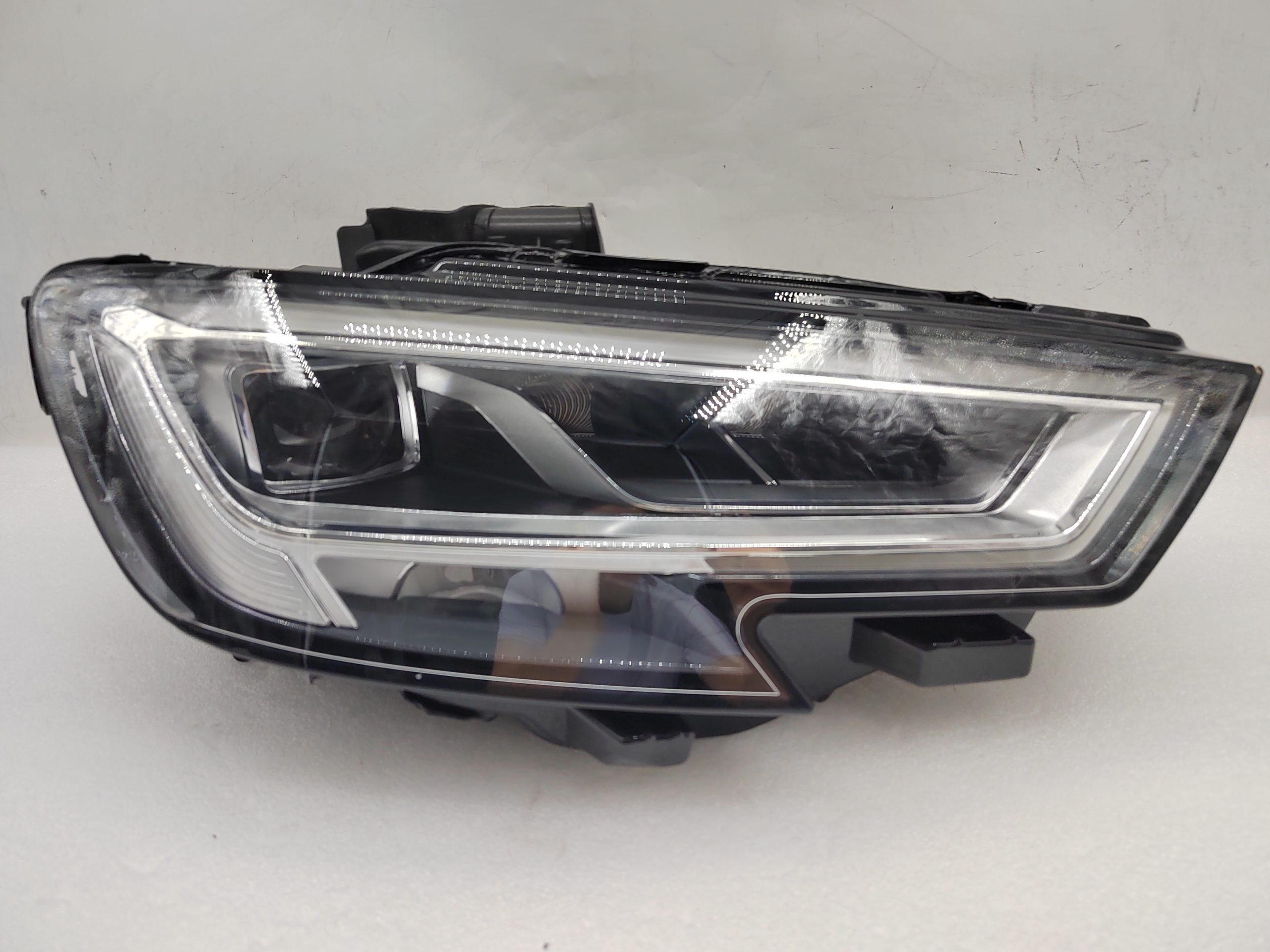 AUDI A3 RS3 8V 2016-2019 LED R.H.S HEADLIGHT ASSEMBLY