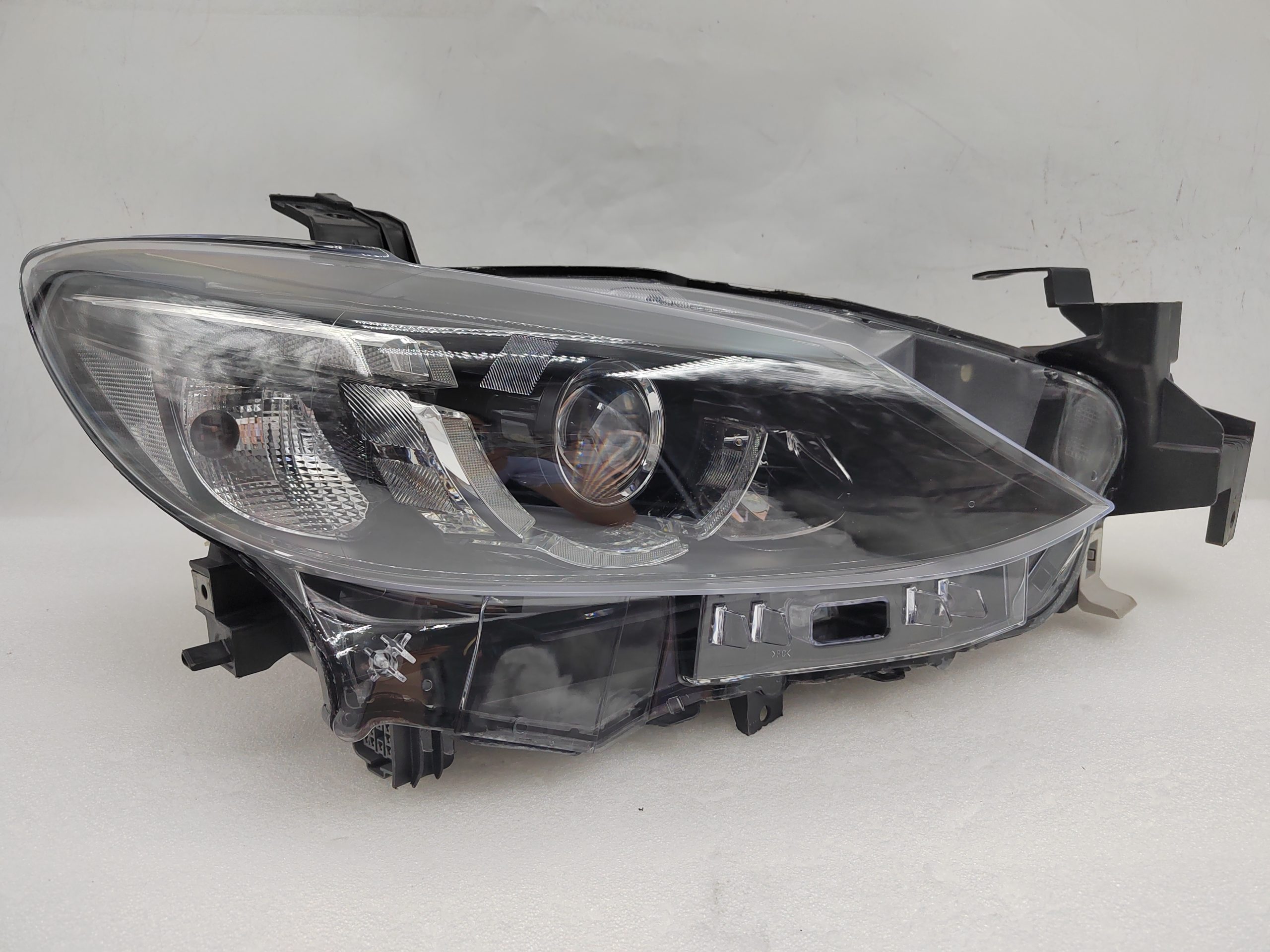 MAZDA 6 2015-2017 LED R.H.S HEADLIGHT ASSEMBLY