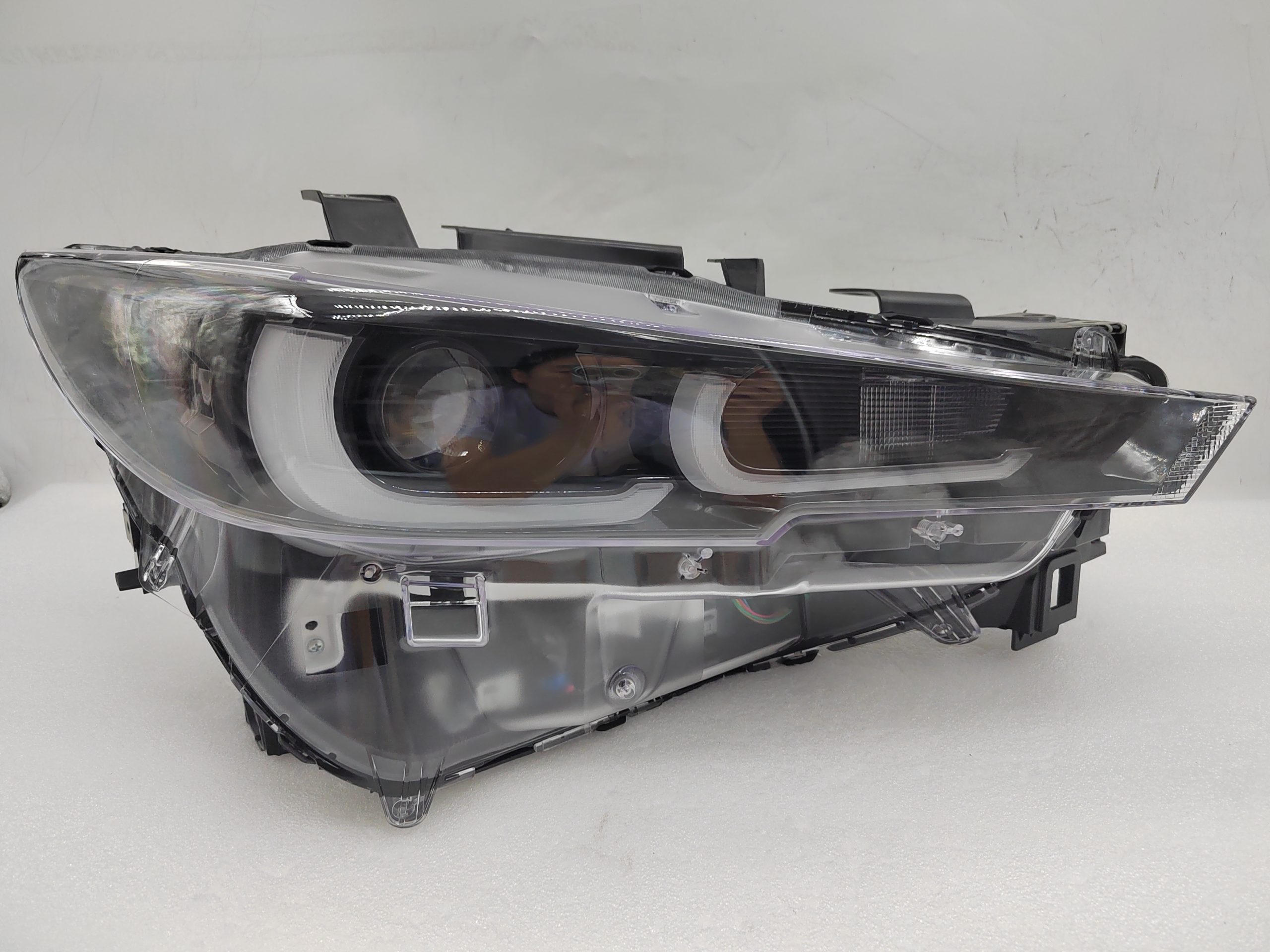 MAZDA CX-5 2022-2024 LED R.H.S HEADLIGHT ASSEMBLY