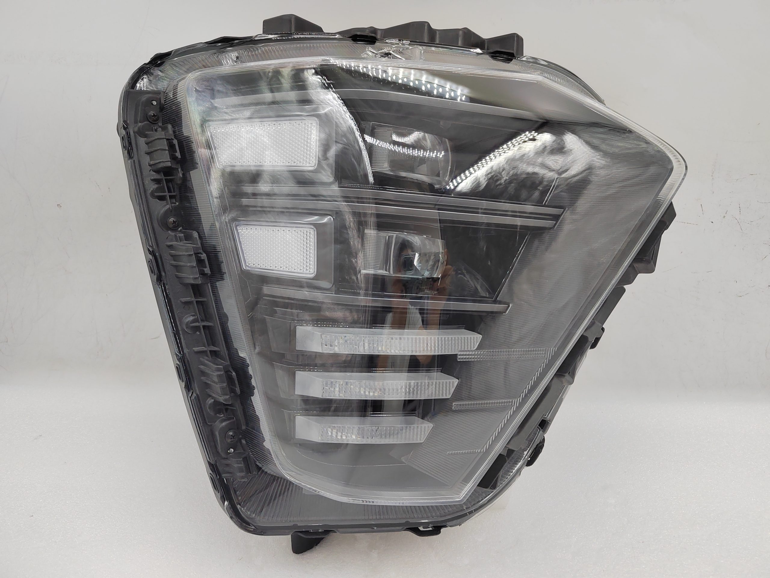 HYUNDAI KONA II 2023-2025 FULL LED R.H.S HEADLIGHT ASSEMBLY