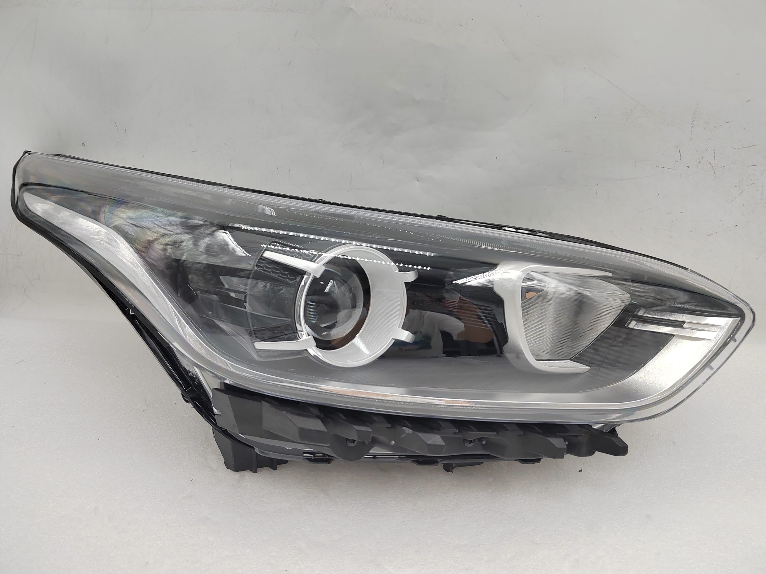 KIA CERATO 2018-2020 HALOGEN R.H.S HEADLIGHT ASSEMBLY