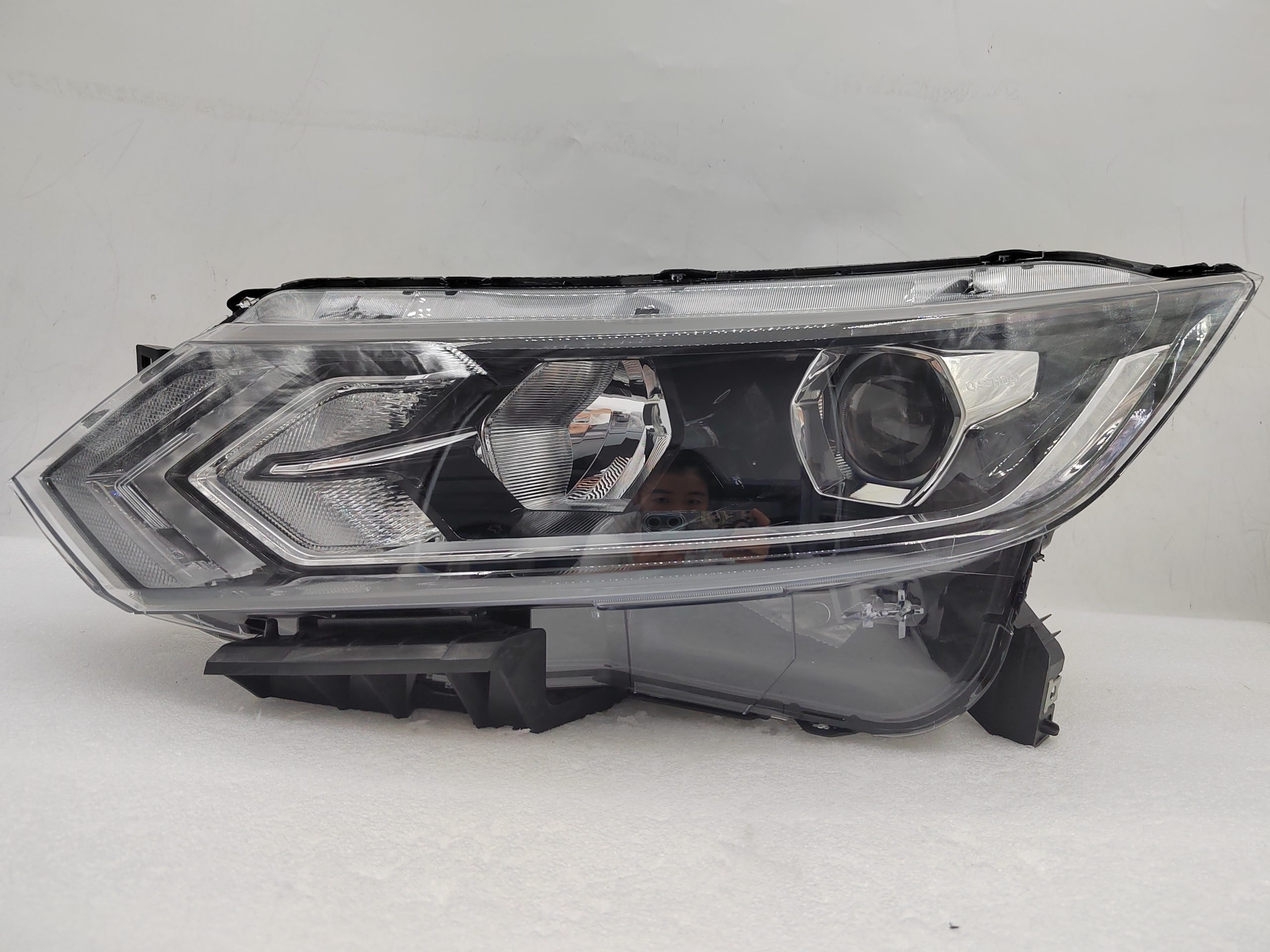 NISSAN QASHQAI J11 2017-2020 HALOGEN L.H.S HEADLIGHT ASSEMBLY