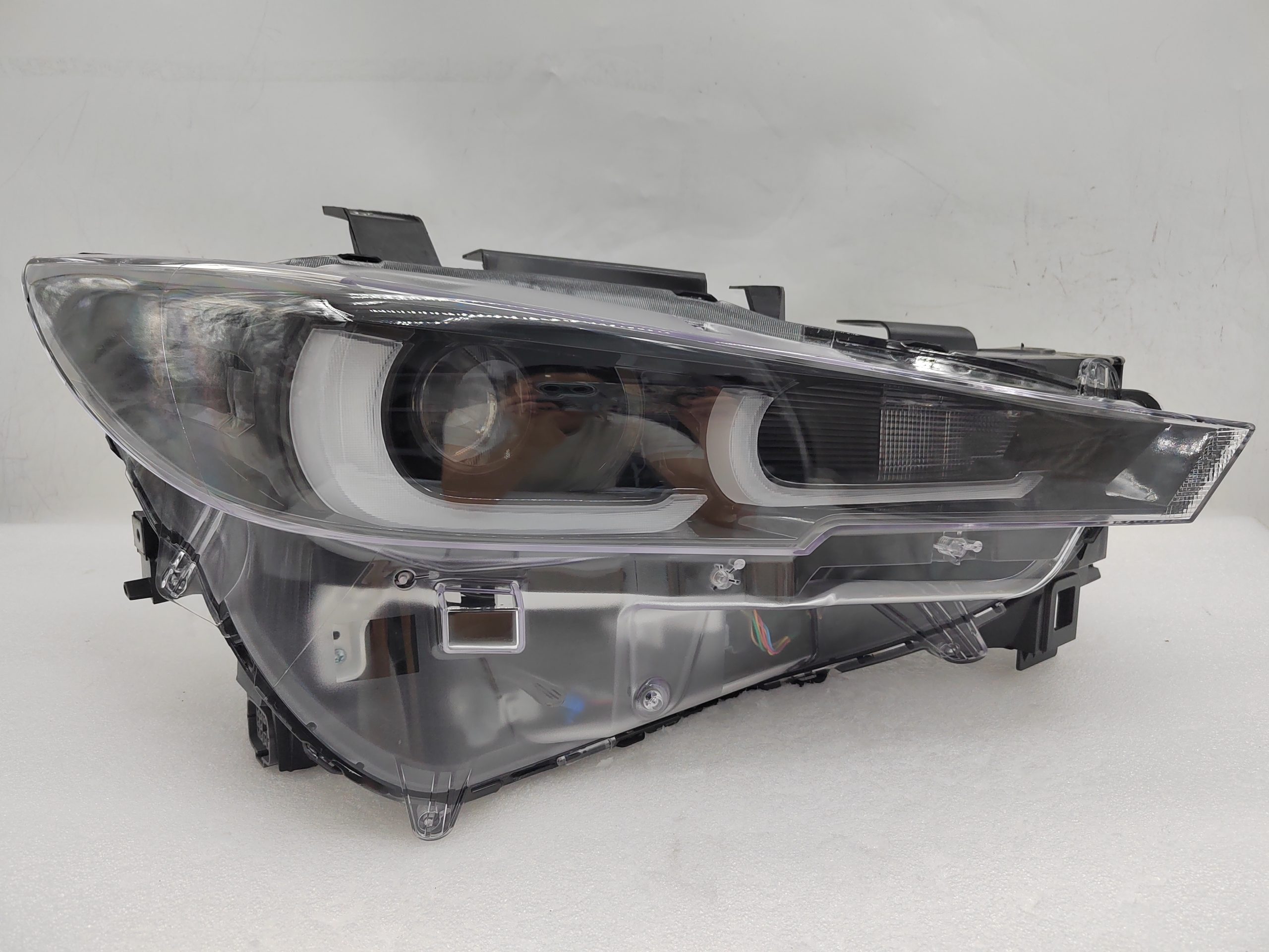MAZDA CX-5 2022-2024 LED R.H.S HEADLIGHT ASSEMBLY
