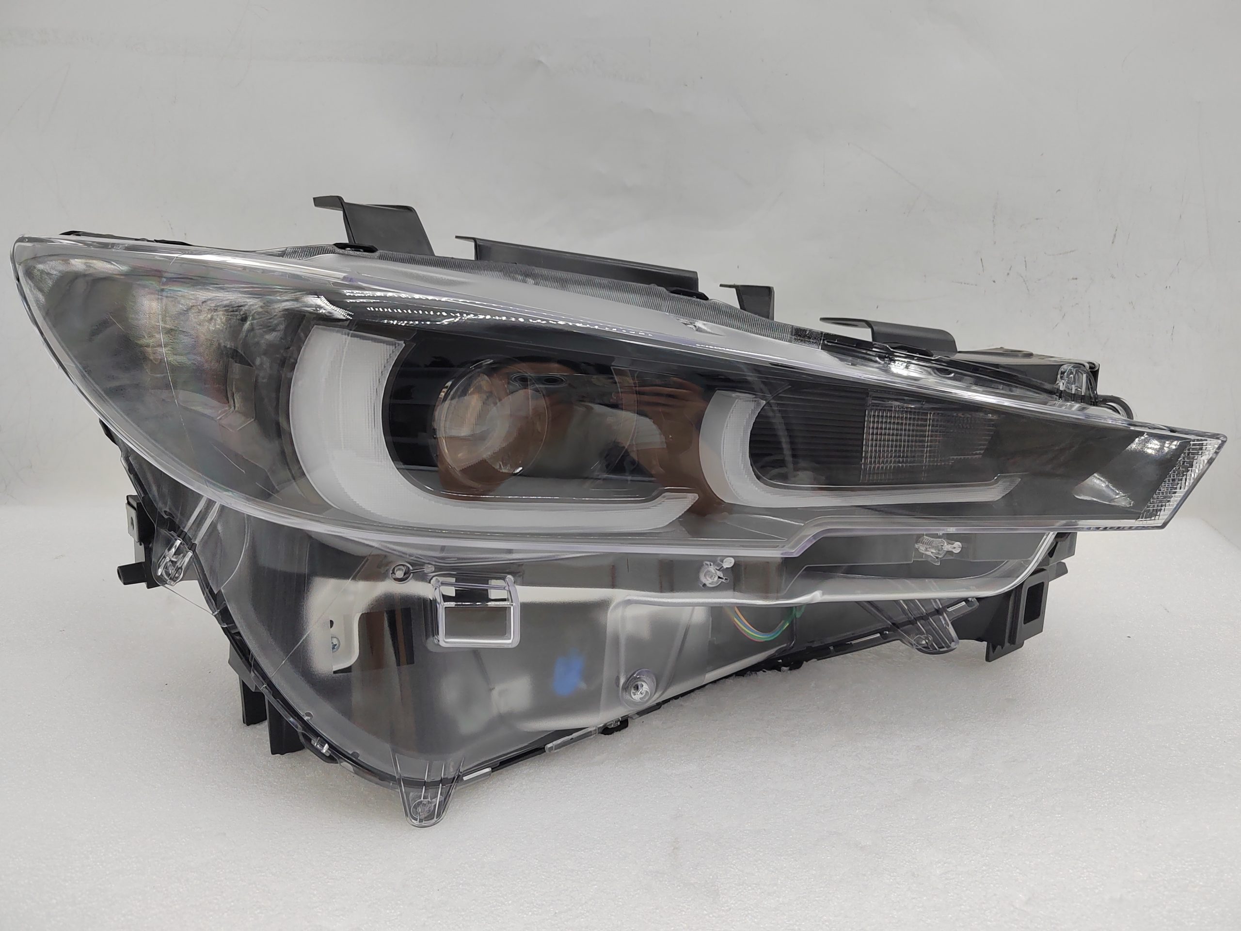 MAZDA CX-5 2022-2024 LED R.H.S HEADLIGHT ASSEMBLY