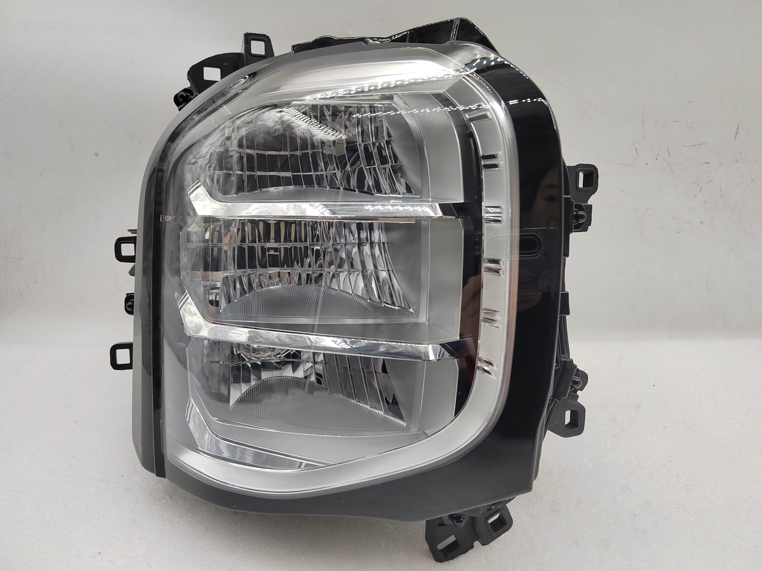 MITSUBISHI OUTLANDER 2021-2023 LED R.H.S HEADLIGHT ASSEMBLY