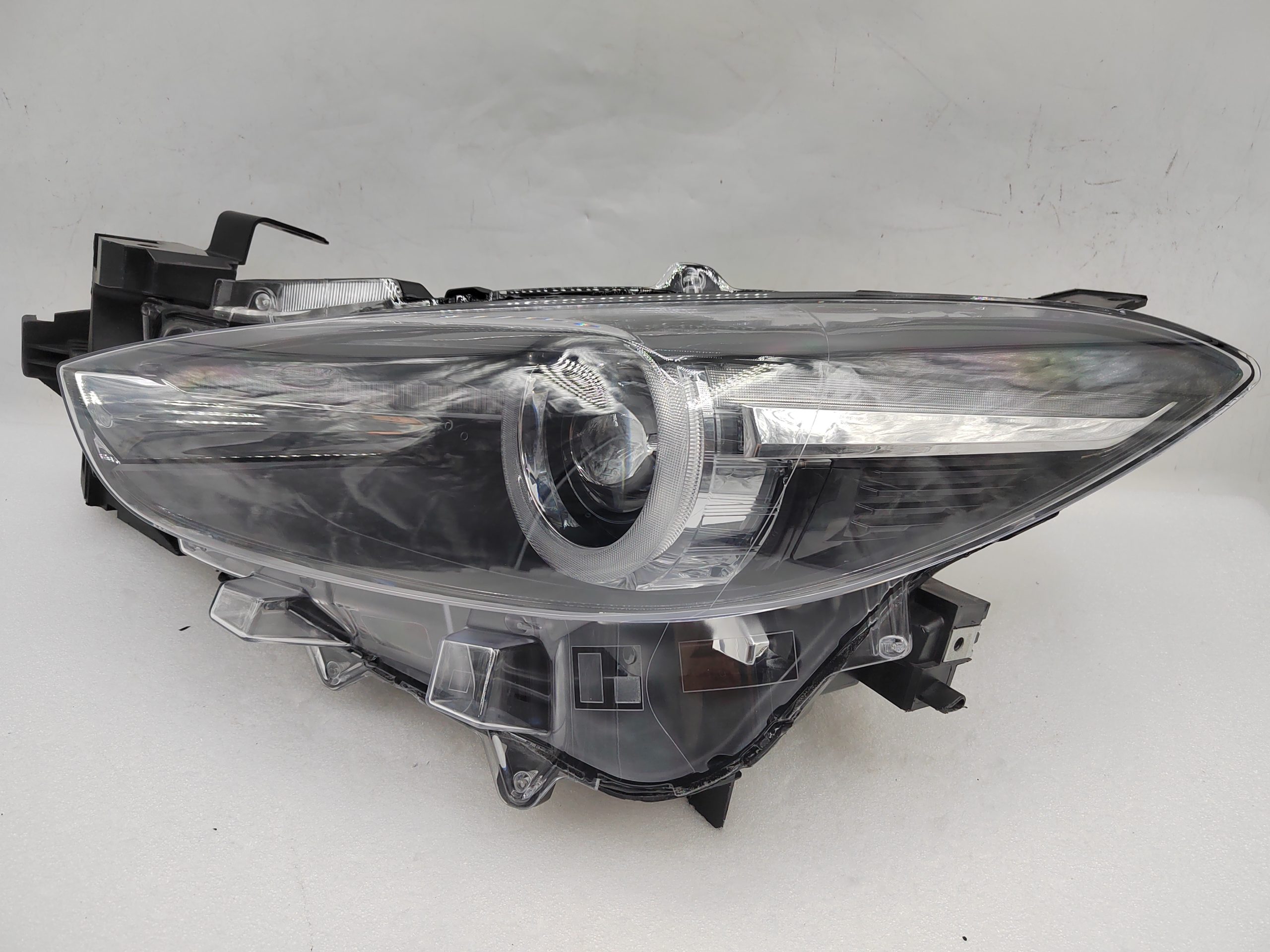 MAZDA 3 2017-2019 LED L.H.S HEADLIGHT ASSEMBLY