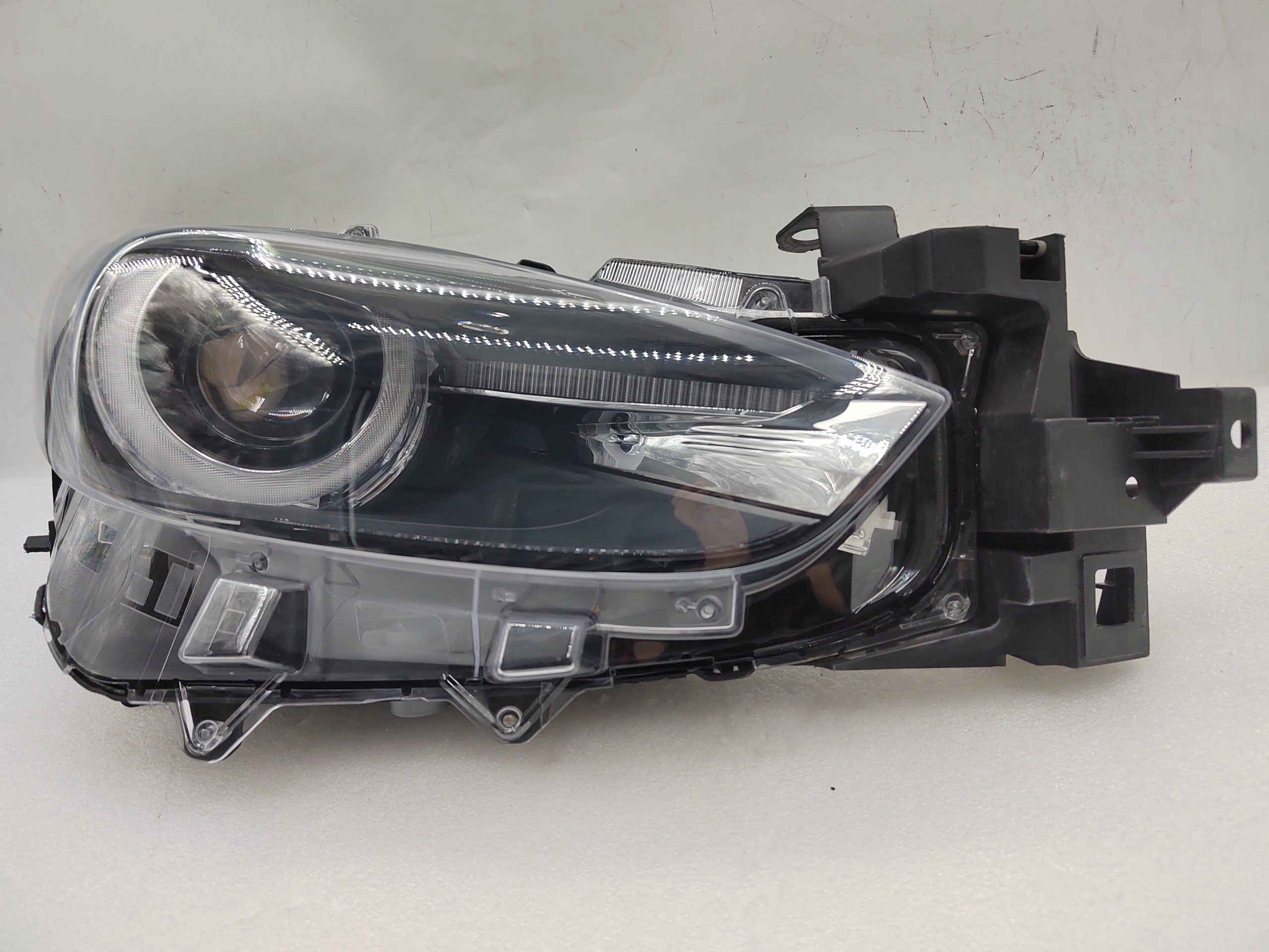 MAZDA 3 2017-2019 LED R.H.S HEADLIGHT ASSEMBLY