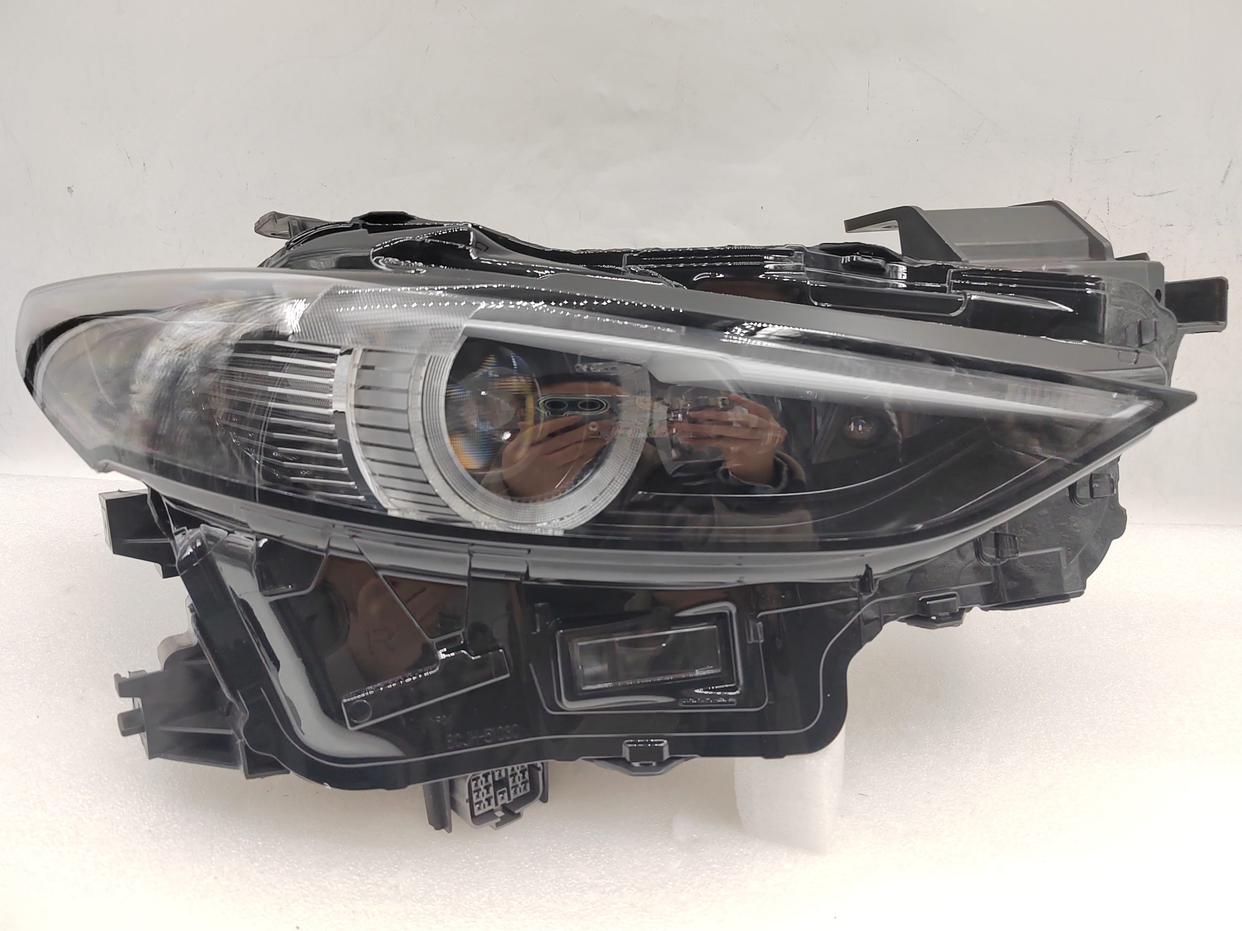 MAZDA 3 2019-2023 LED R.H.S HEADLIGHT ASSEMBLY