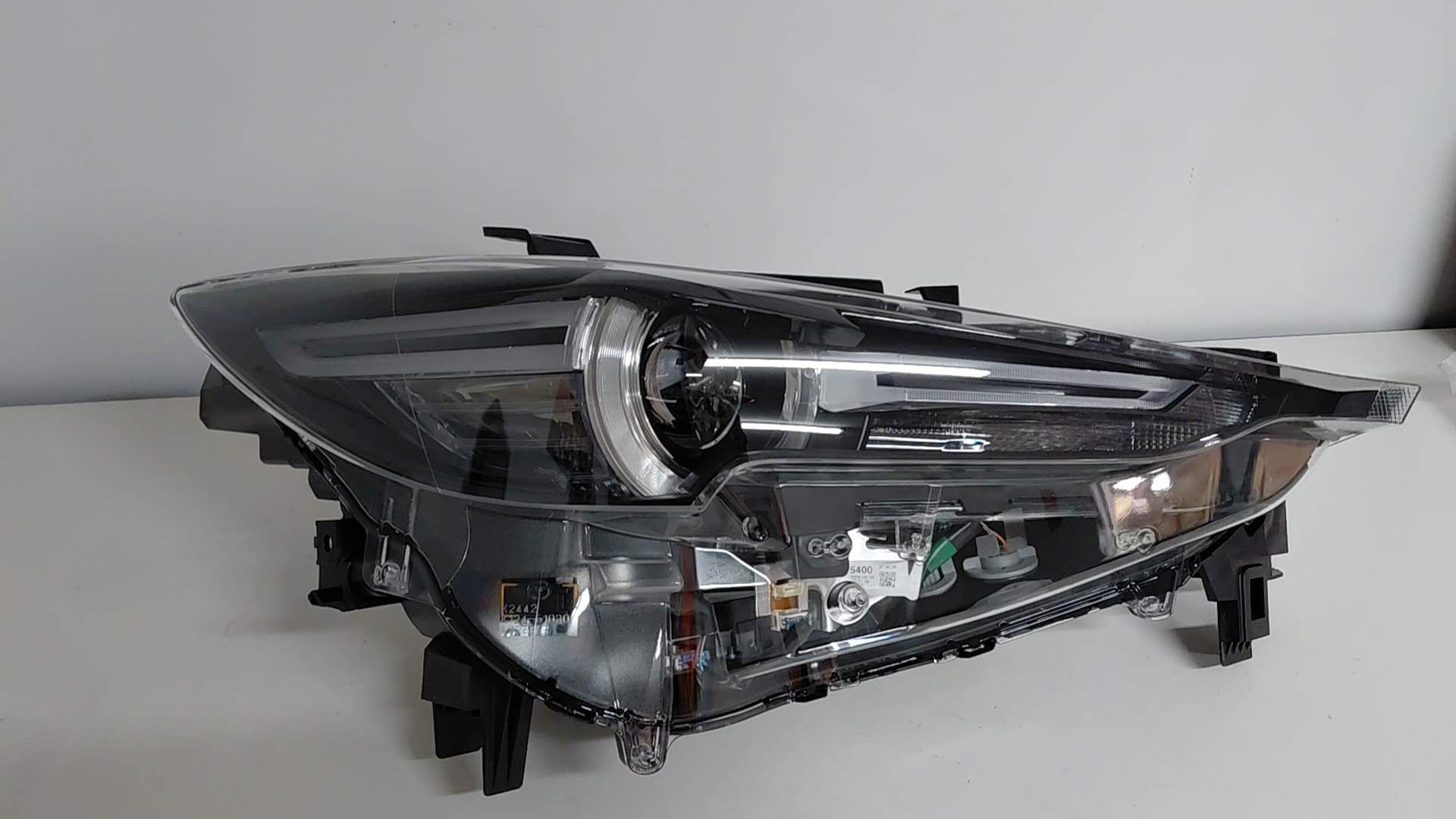 MAZDA CX-5 2017-2021 LED R.H.S HEADLIGHT ASSEMBLY