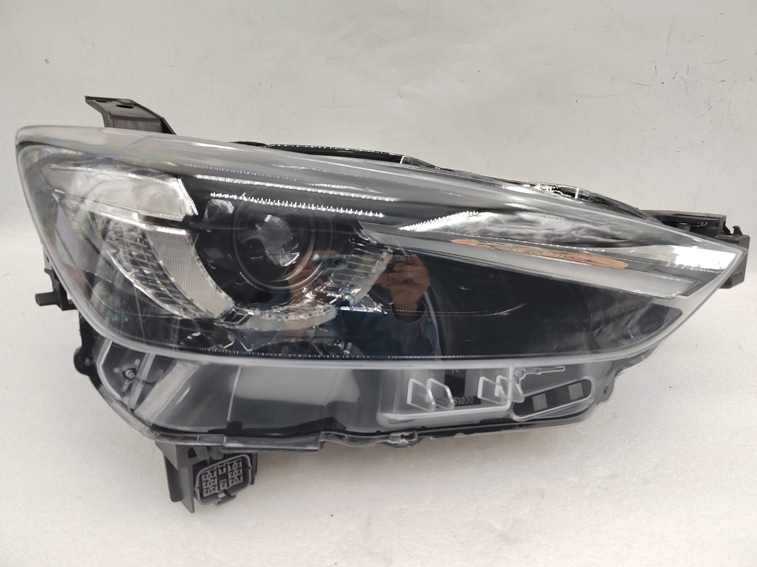MAZDA CX-3 2016-2018 LED R.H.S HEADLIGHT ASSEMBLY