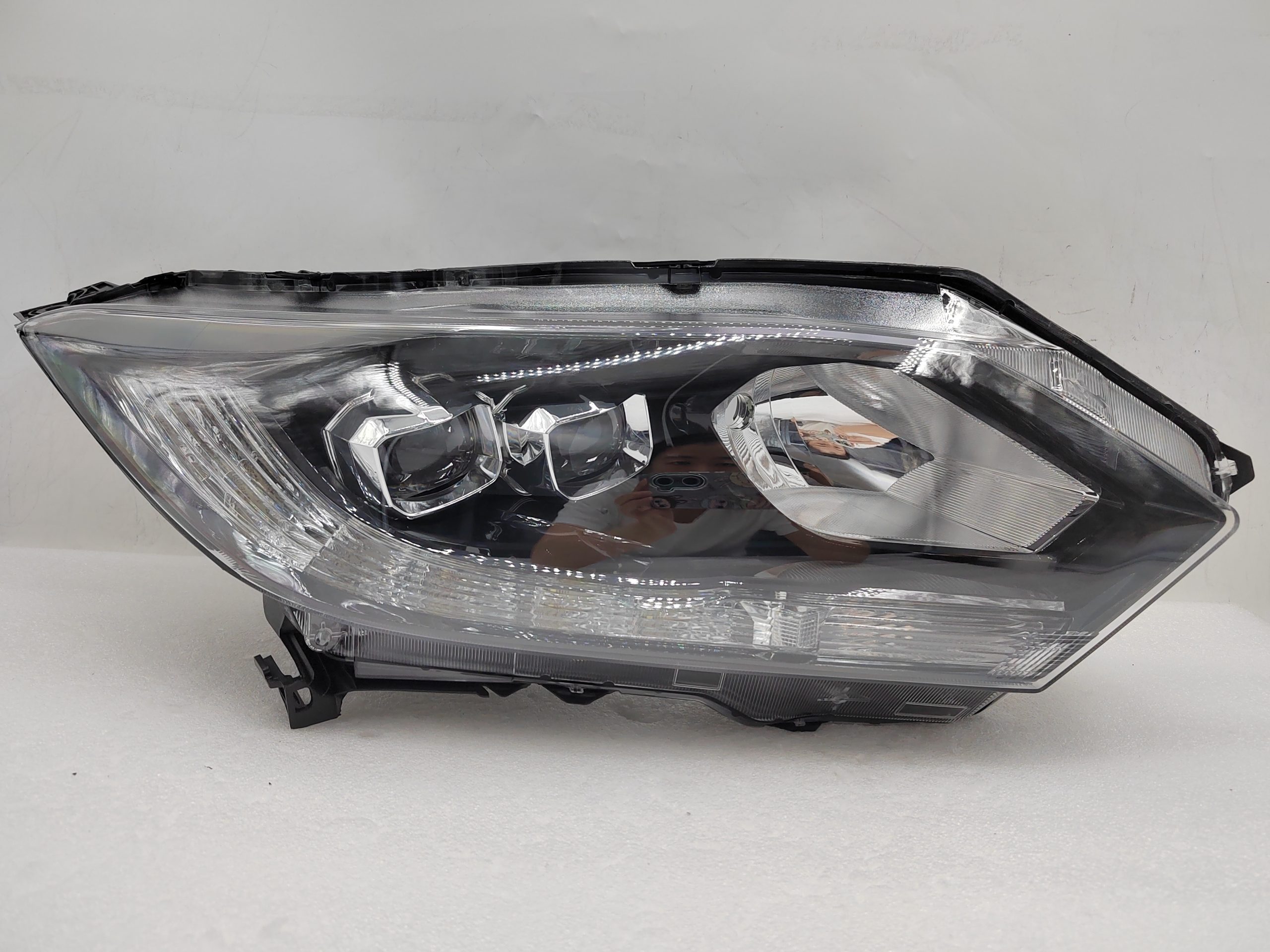 HONDA HR-V 2015-2018 LED R.H.S HEADLIGHT ASSEMBLY