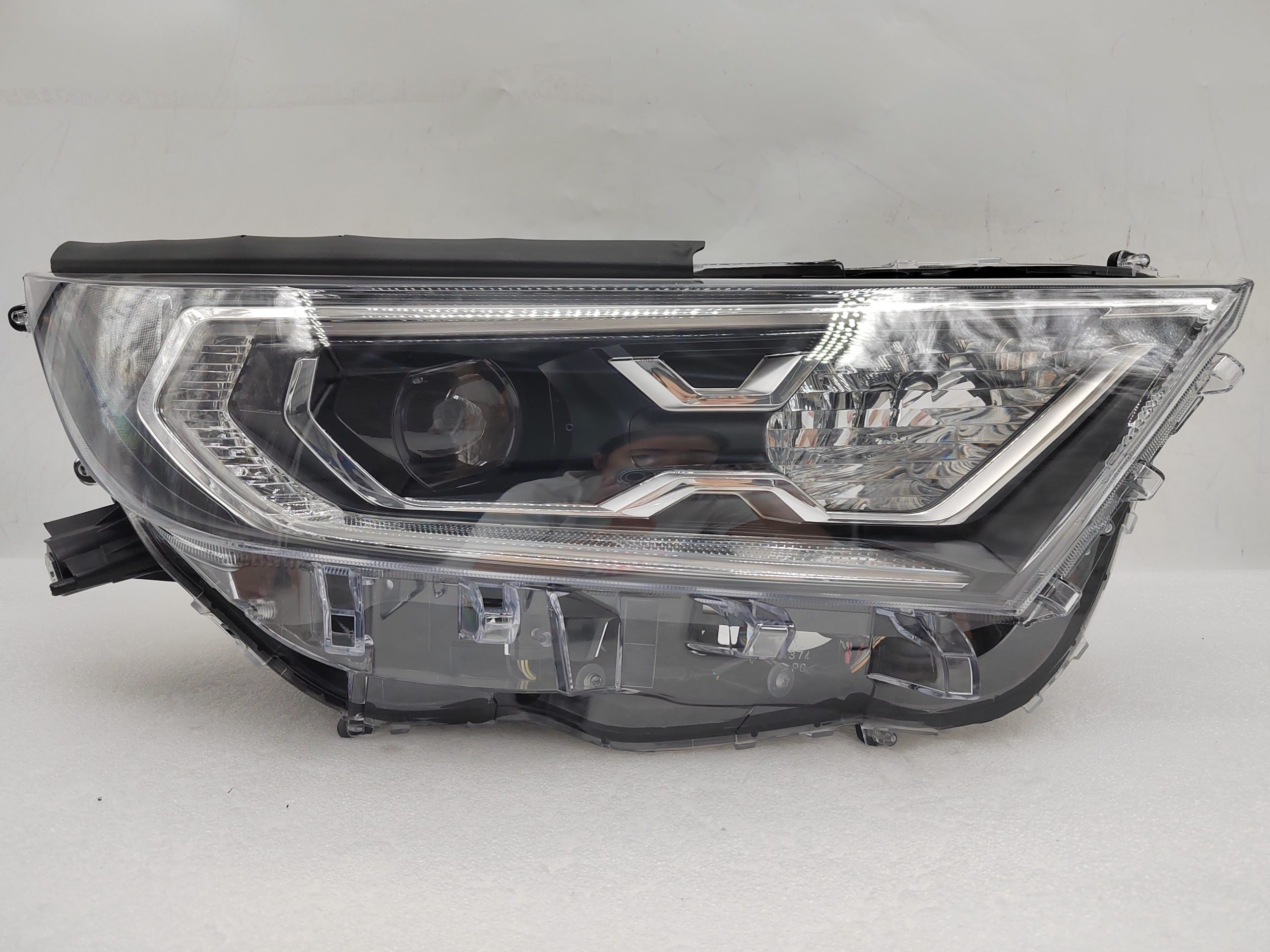 TOYOTA RAV4 V XA50 2019-2021 LED R.H.S HEADLIGHT ASSEMBLY