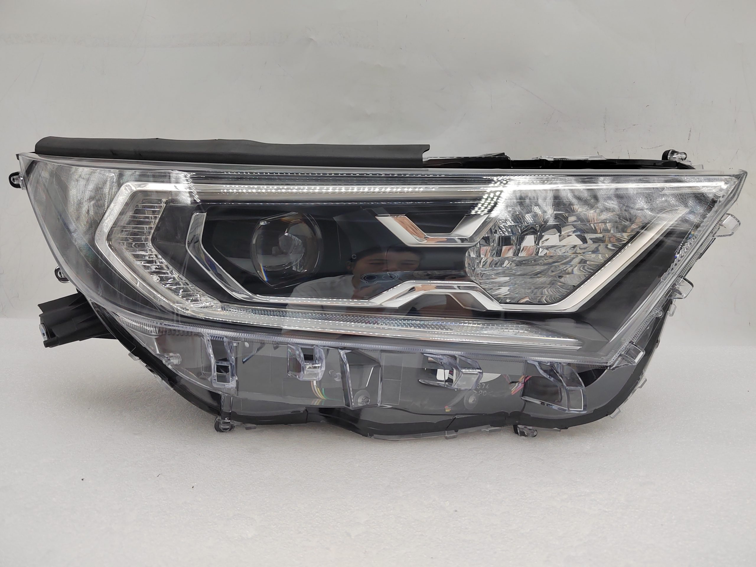 TOYOTA RAV4 V XA50 2019-2021 LED R.H.S HEADLIGHT ASSEMBLY