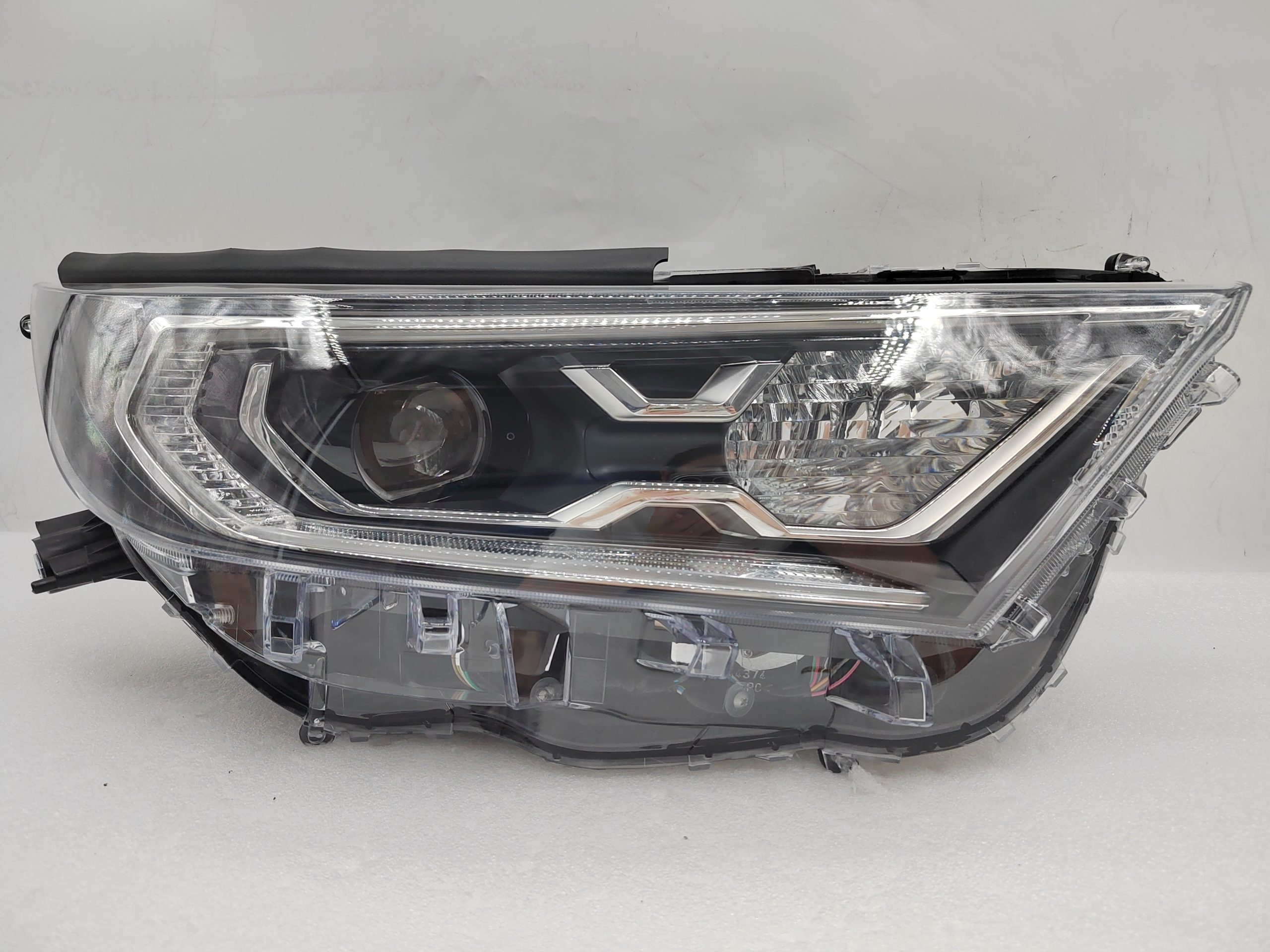 TOYOTA RAV4 V XA50 2019-2021 LED R.H.S HEADLIGHT ASSEMBLY