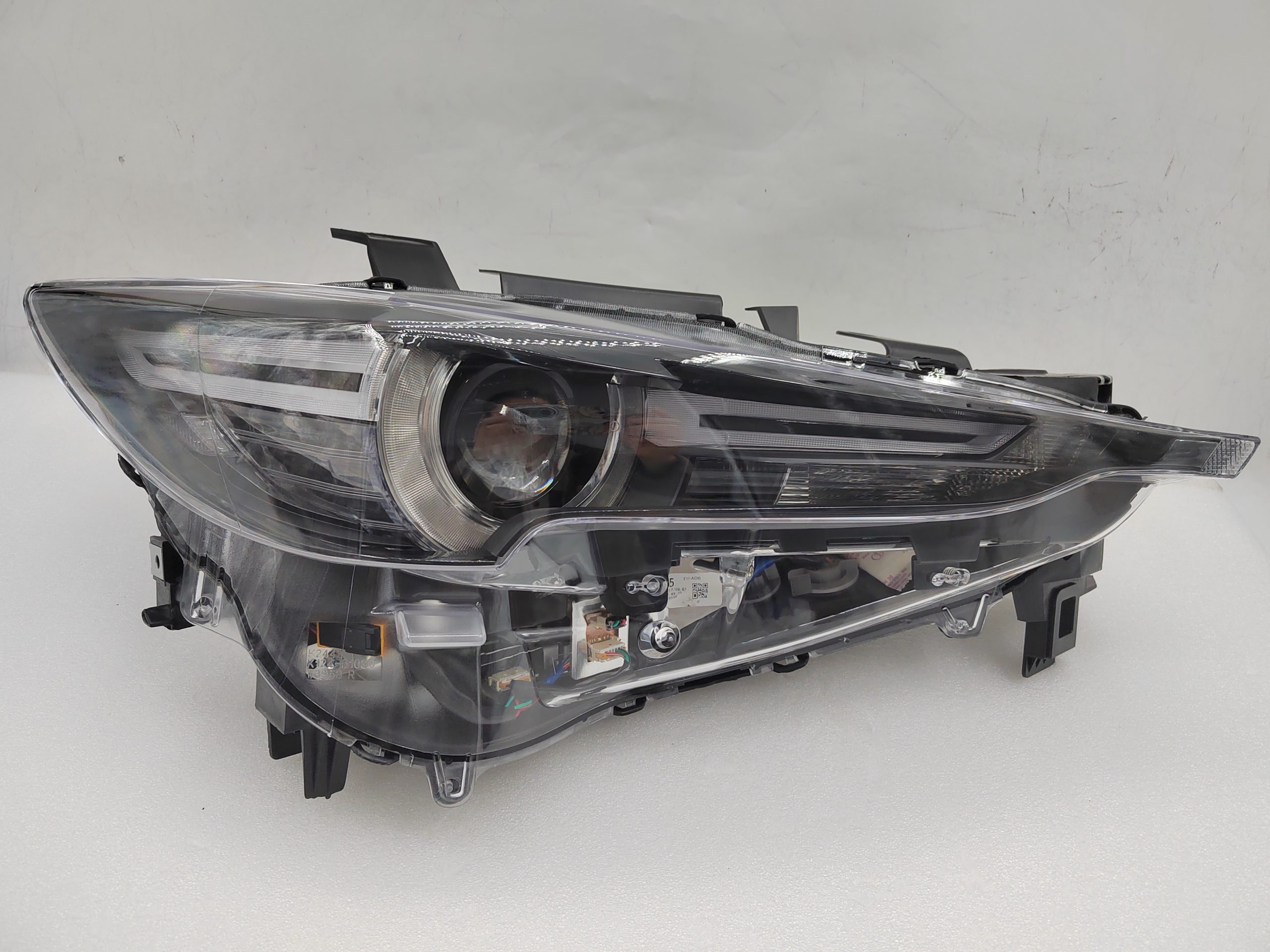 MAZDA CX-5 2017-2021 LED R.H.S HEADLIGHT ASSEMBLY