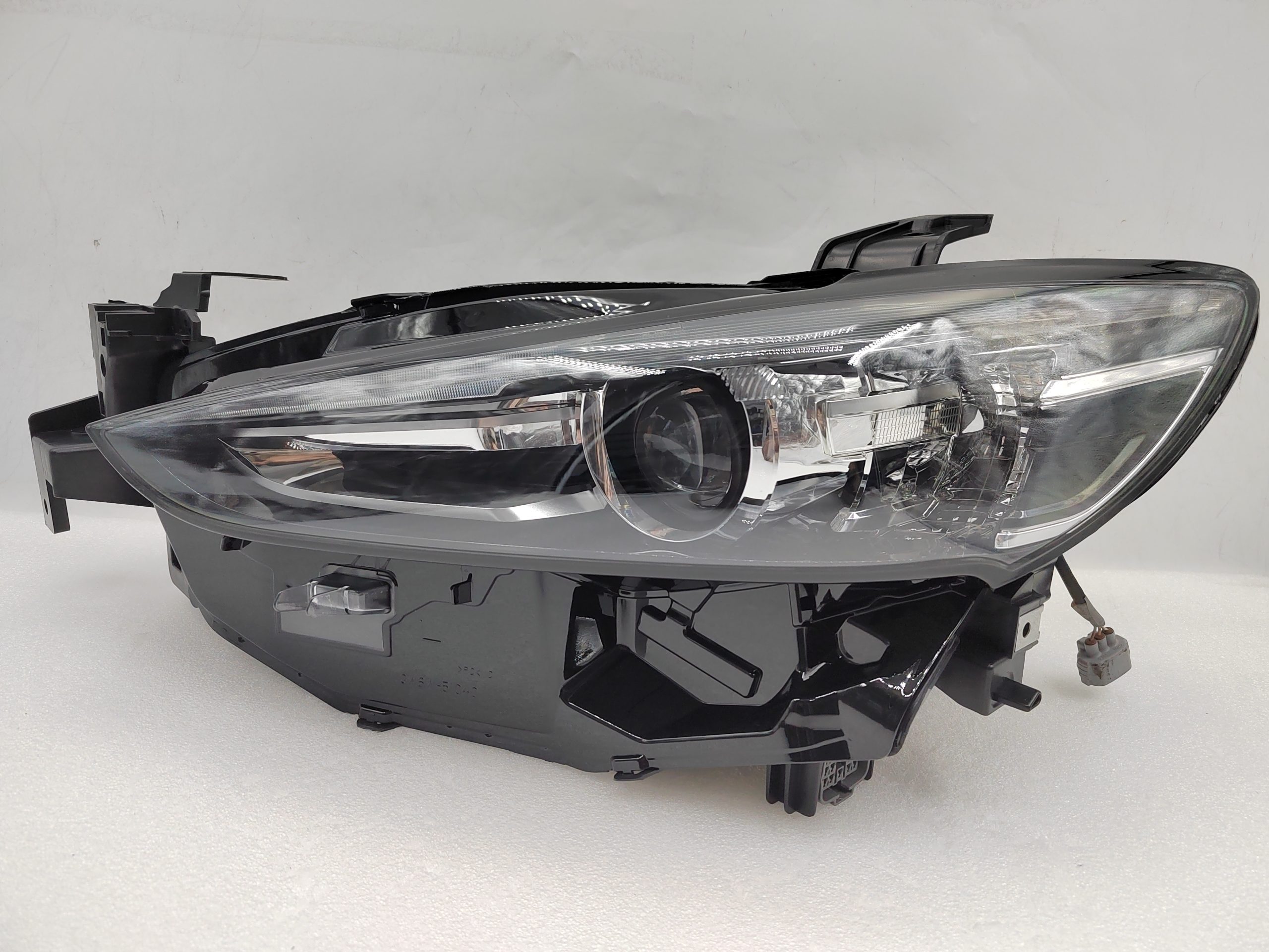 MAZDA 6 2018-2022 LED L.H.S HEADLIGHT ASSEMBLY