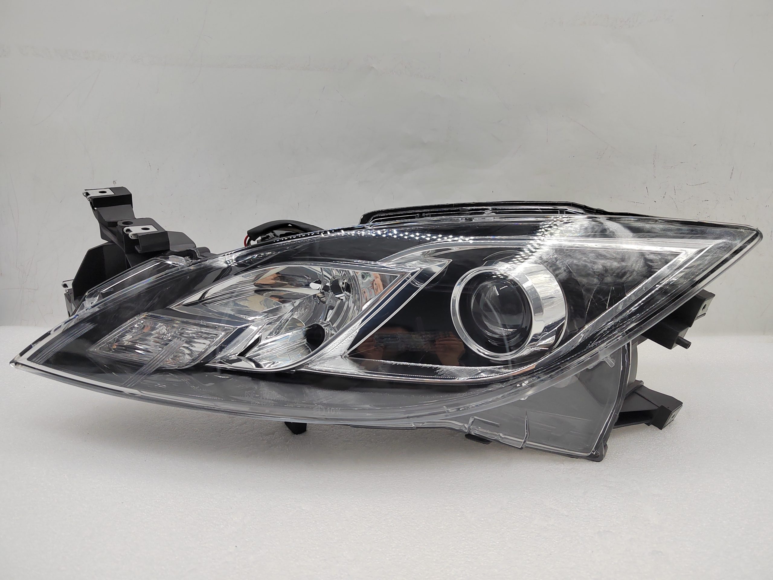 MAZDA 6 2009-2012 HALOGEN L.H.S HEADLIGHT ASSEMBLY