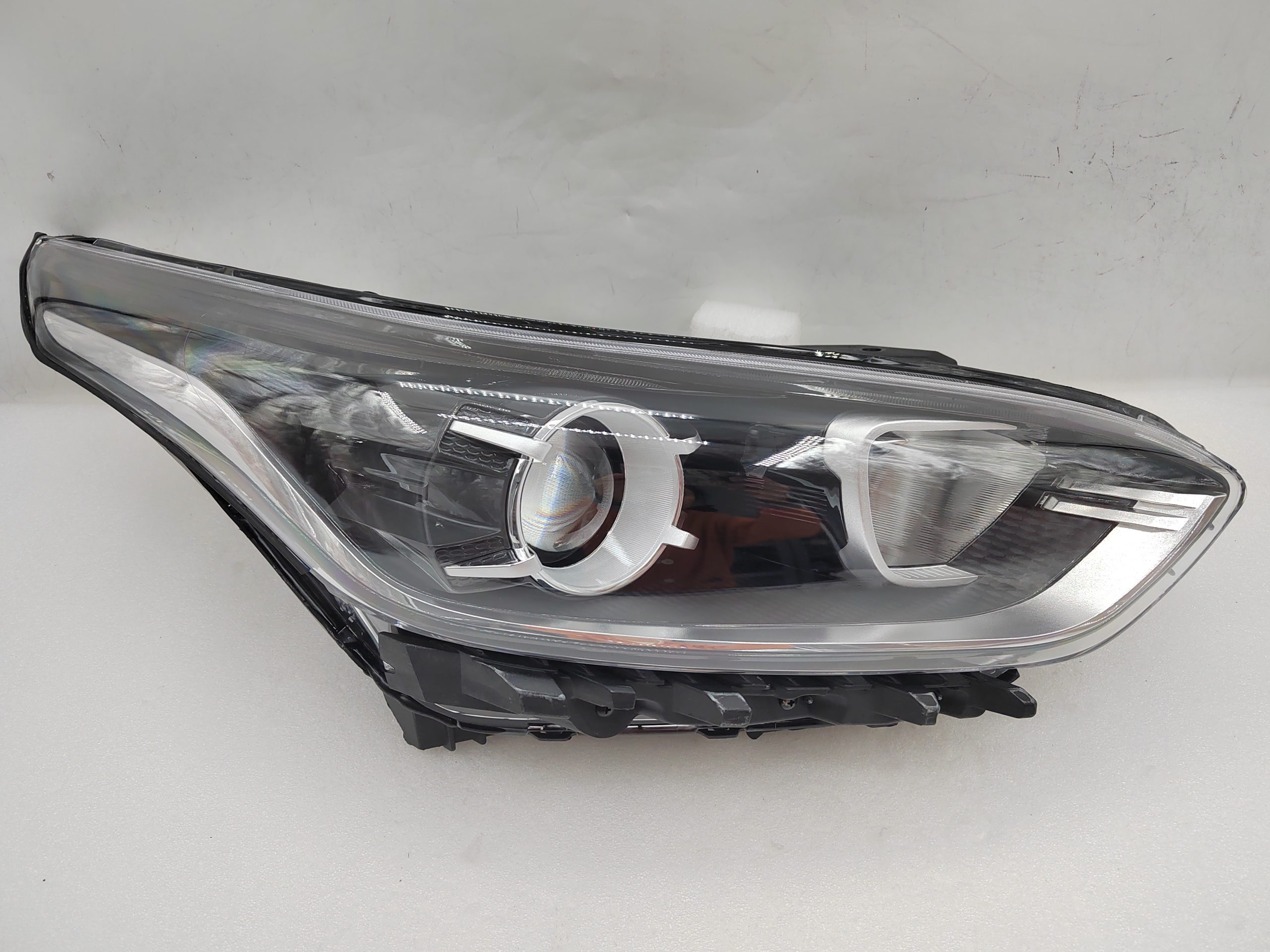 KIA CERATO 2018-2020 HALOGEN R.H.S HEADLIGHT ASSEMBLY